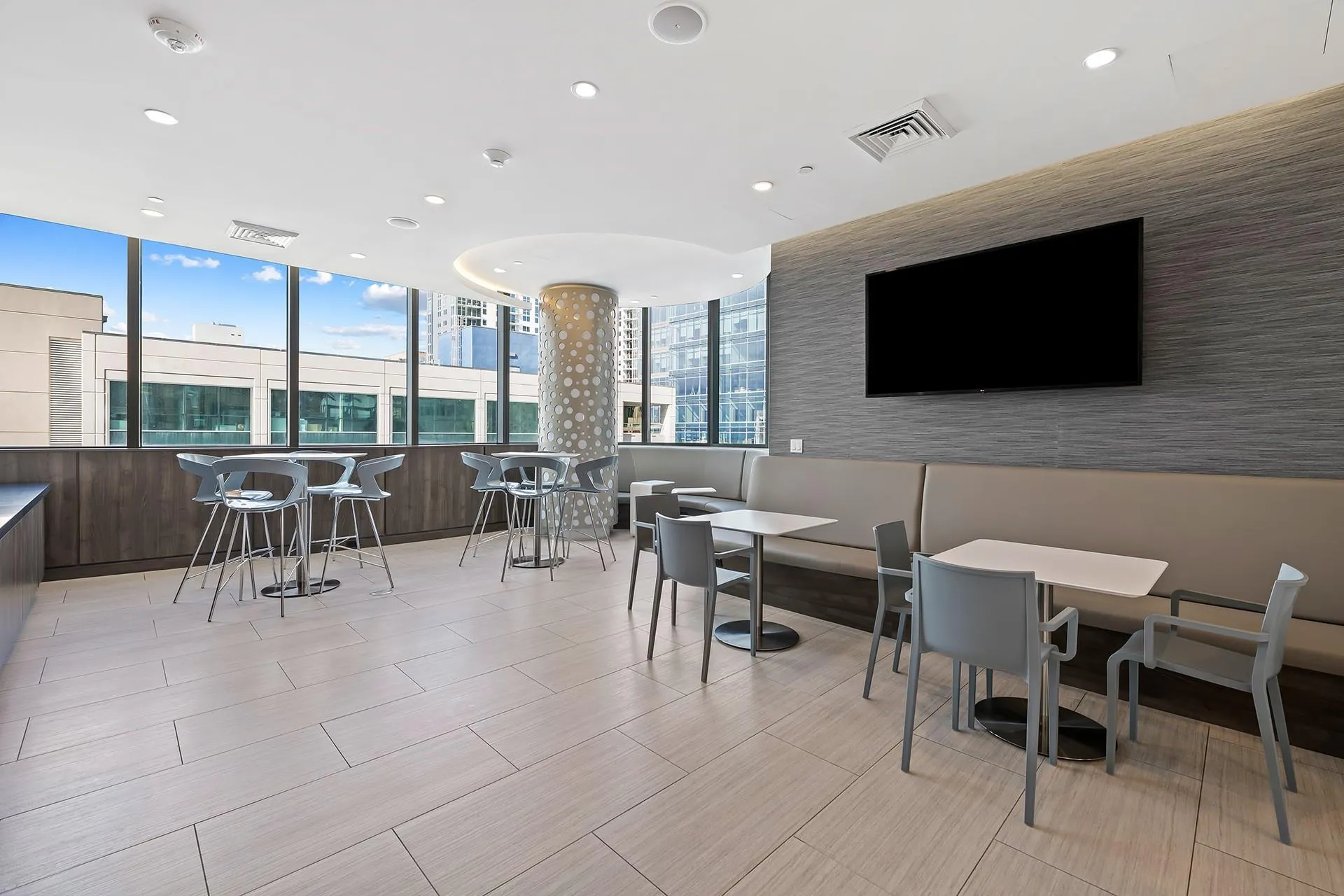 100 E Las Olas Boulevard, #1802