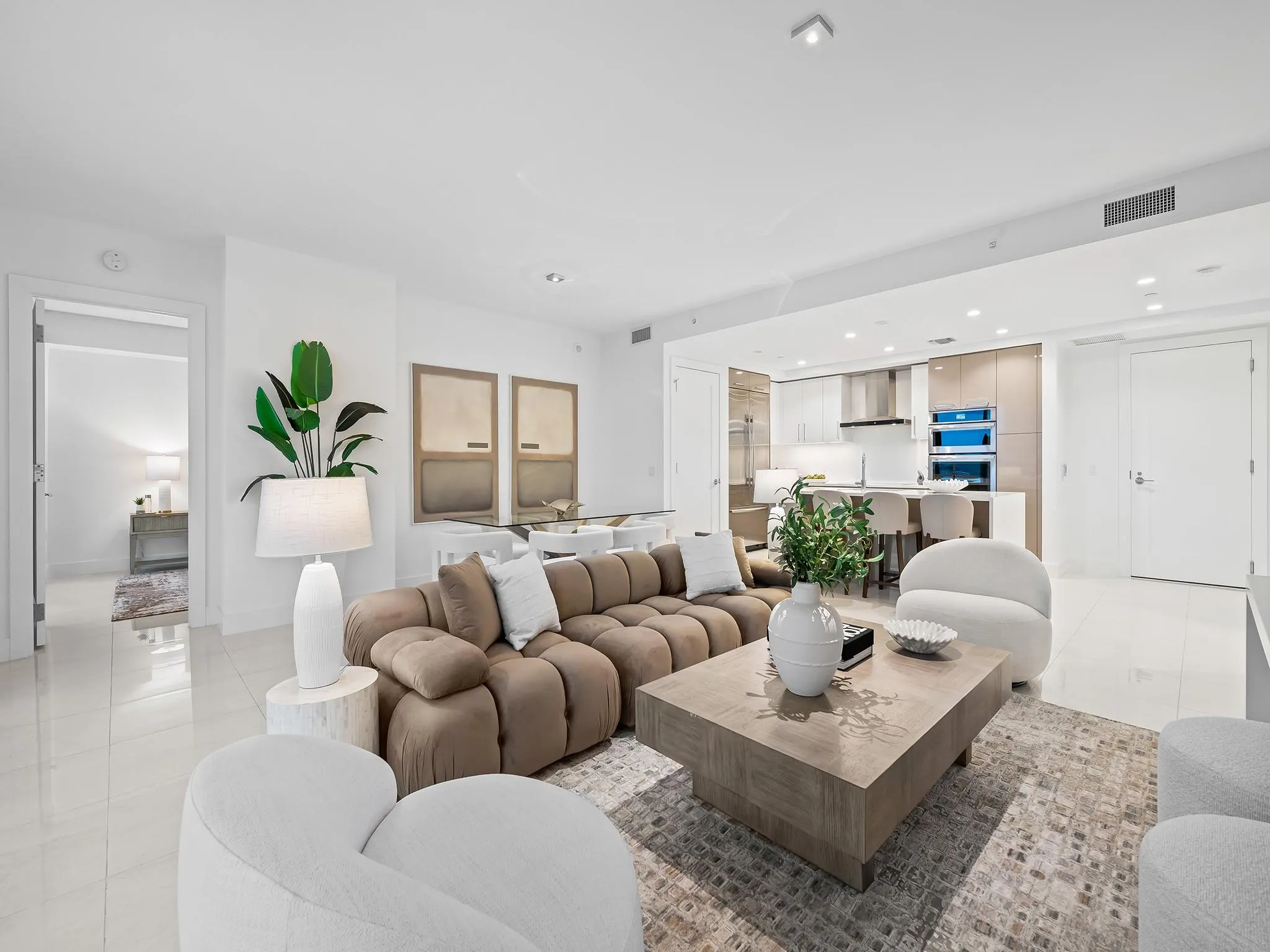 100 E Las Olas Boulevard, #1802