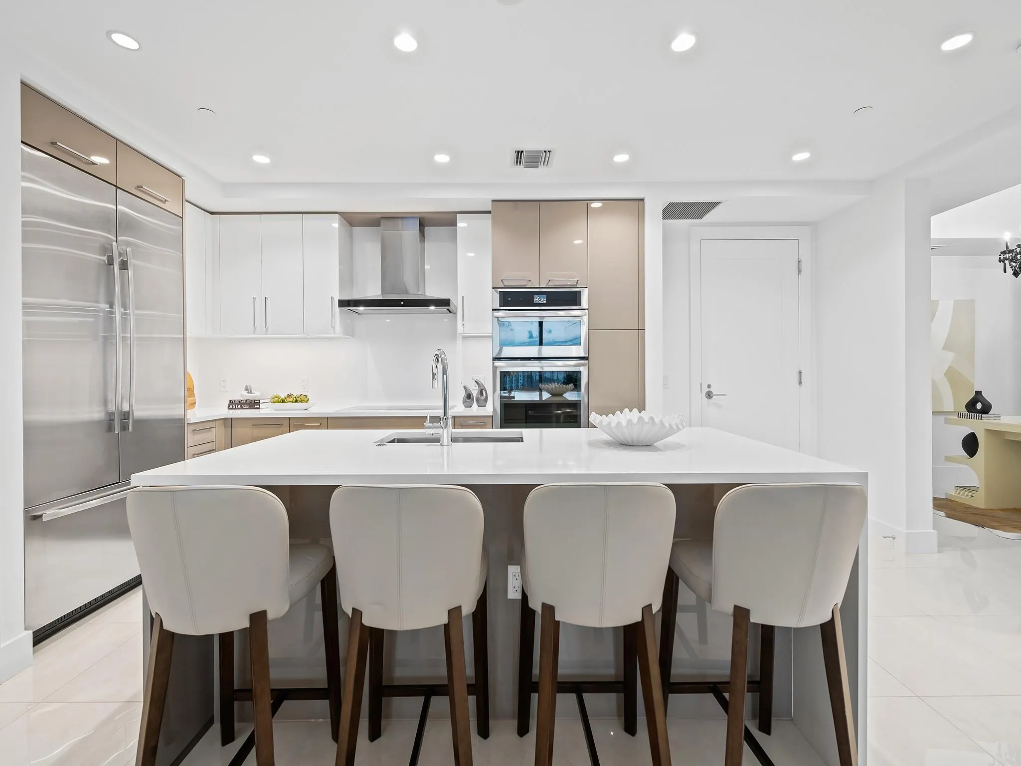 100 E Las Olas Boulevard, #1802
