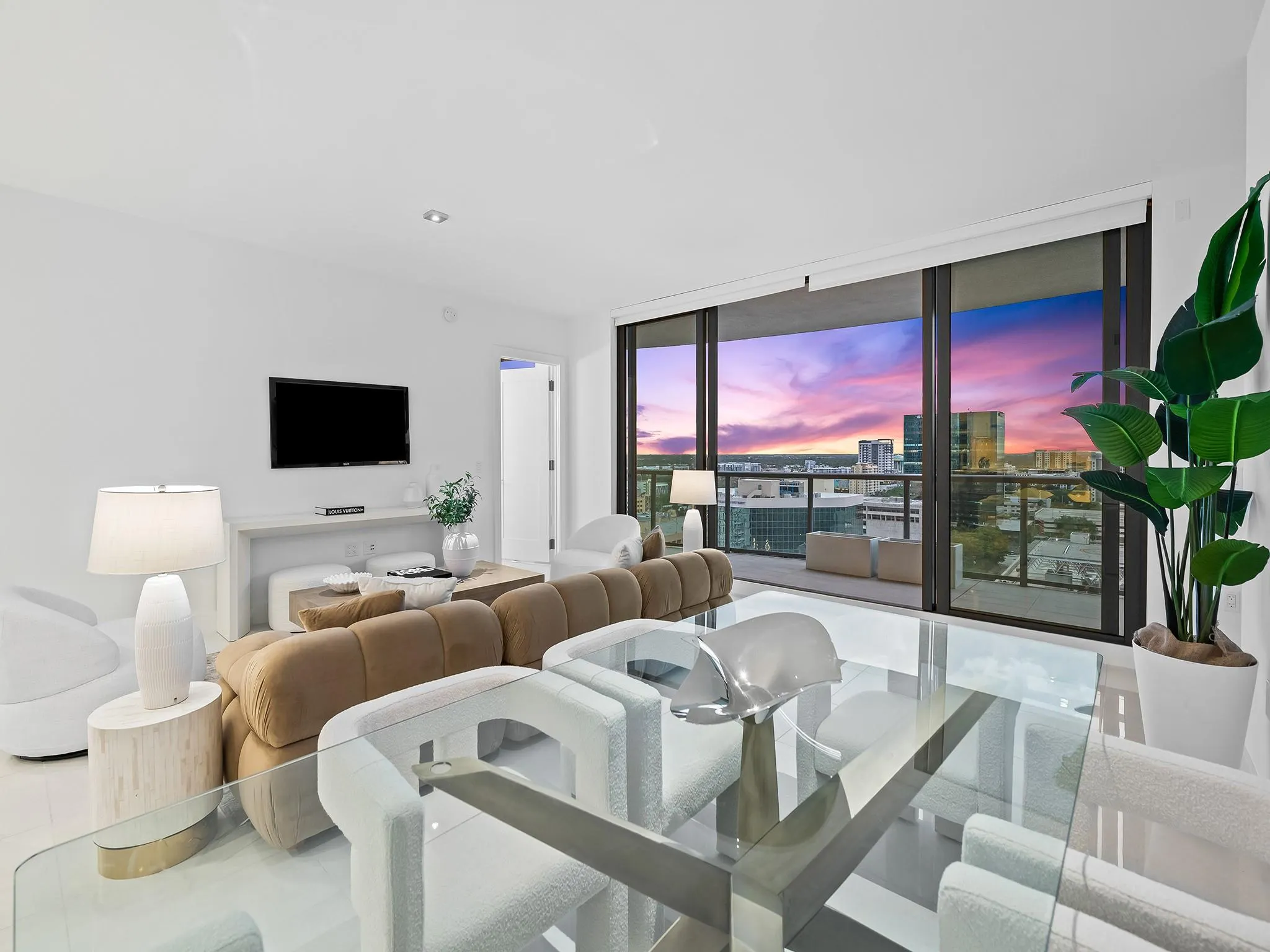 100 E Las Olas Boulevard, #1802