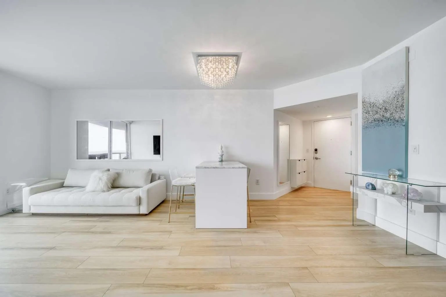 6365 Collins Avenue, #2406