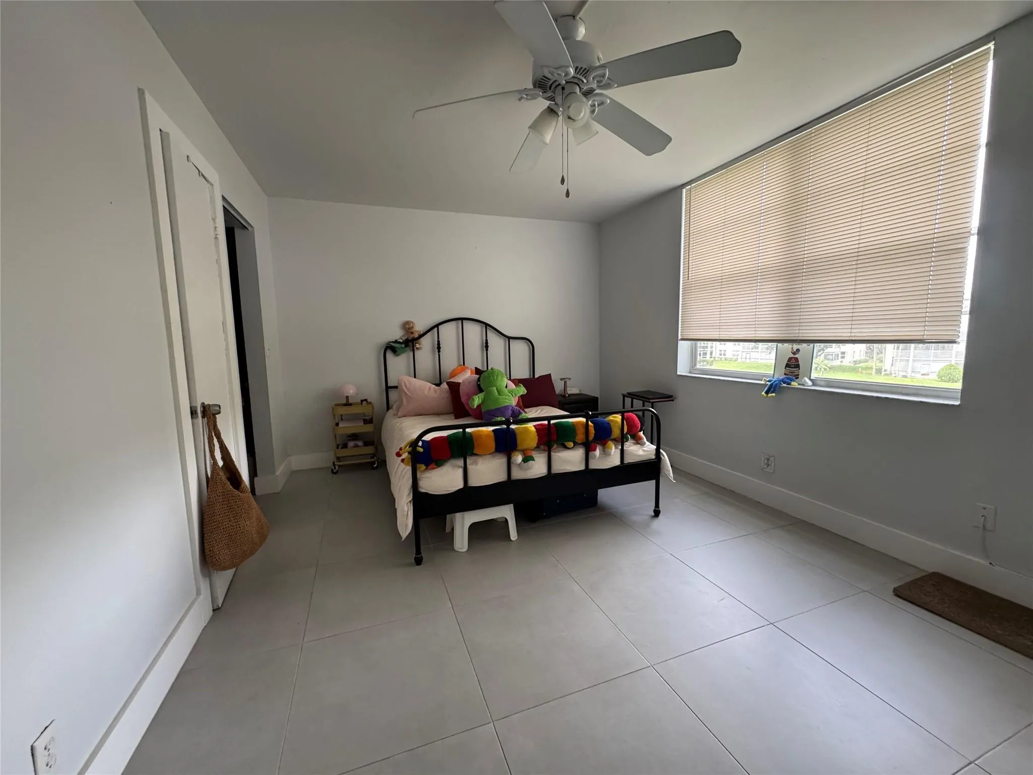 9235A Lagoon Pl, #310