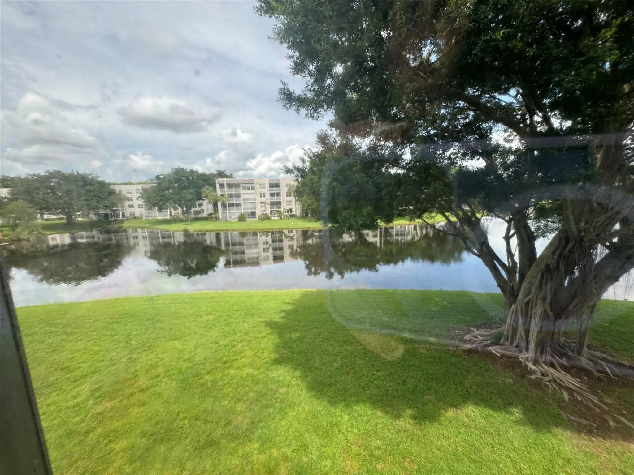 9235A Lagoon Pl, #310