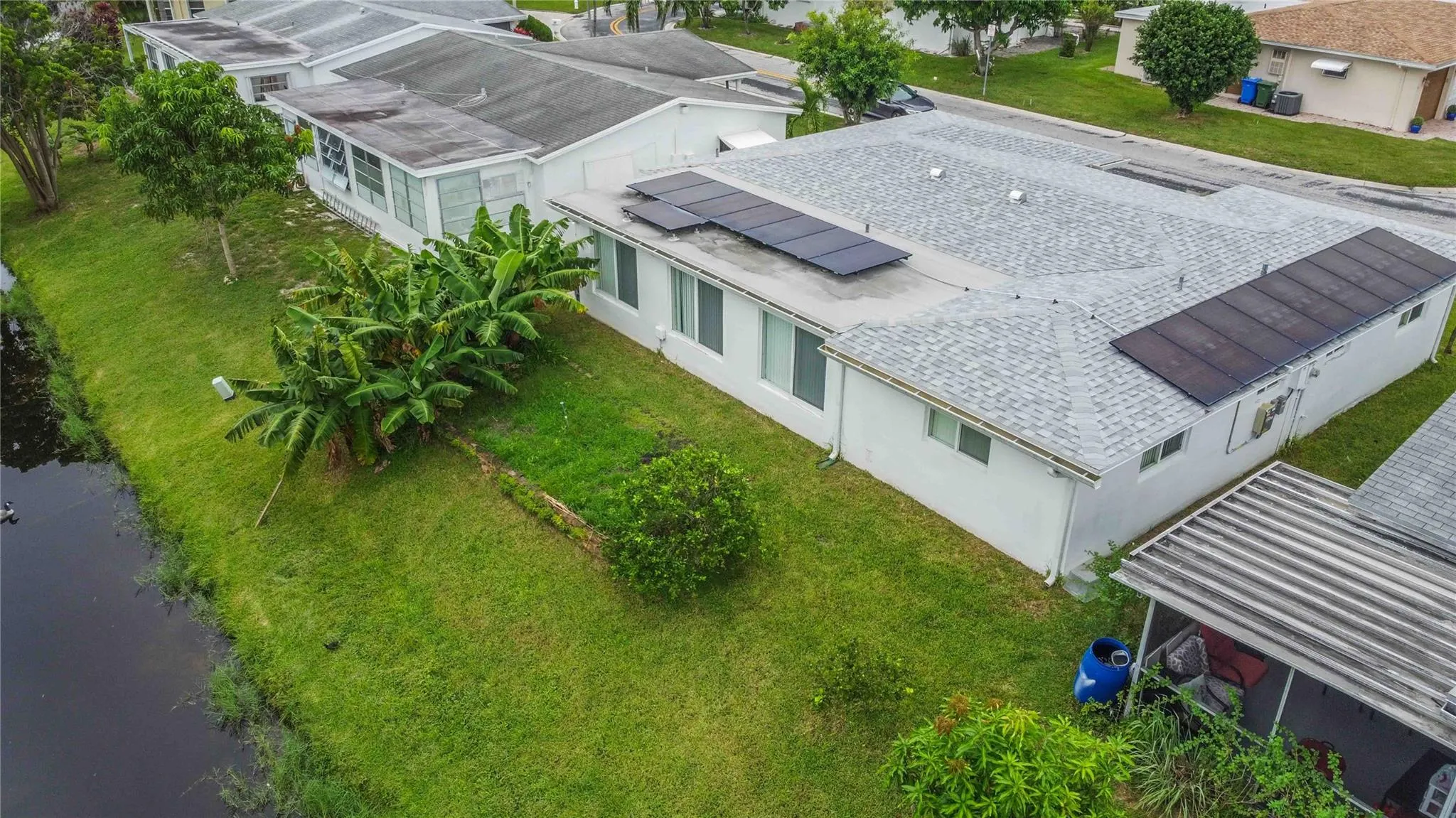735 NW 73rd Ter