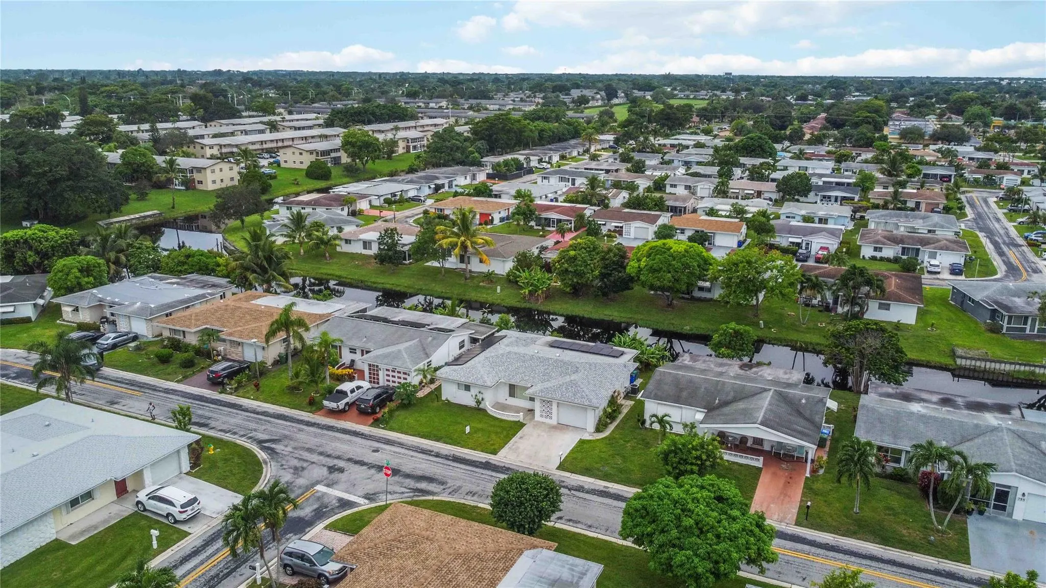 735 NW 73rd Ter
