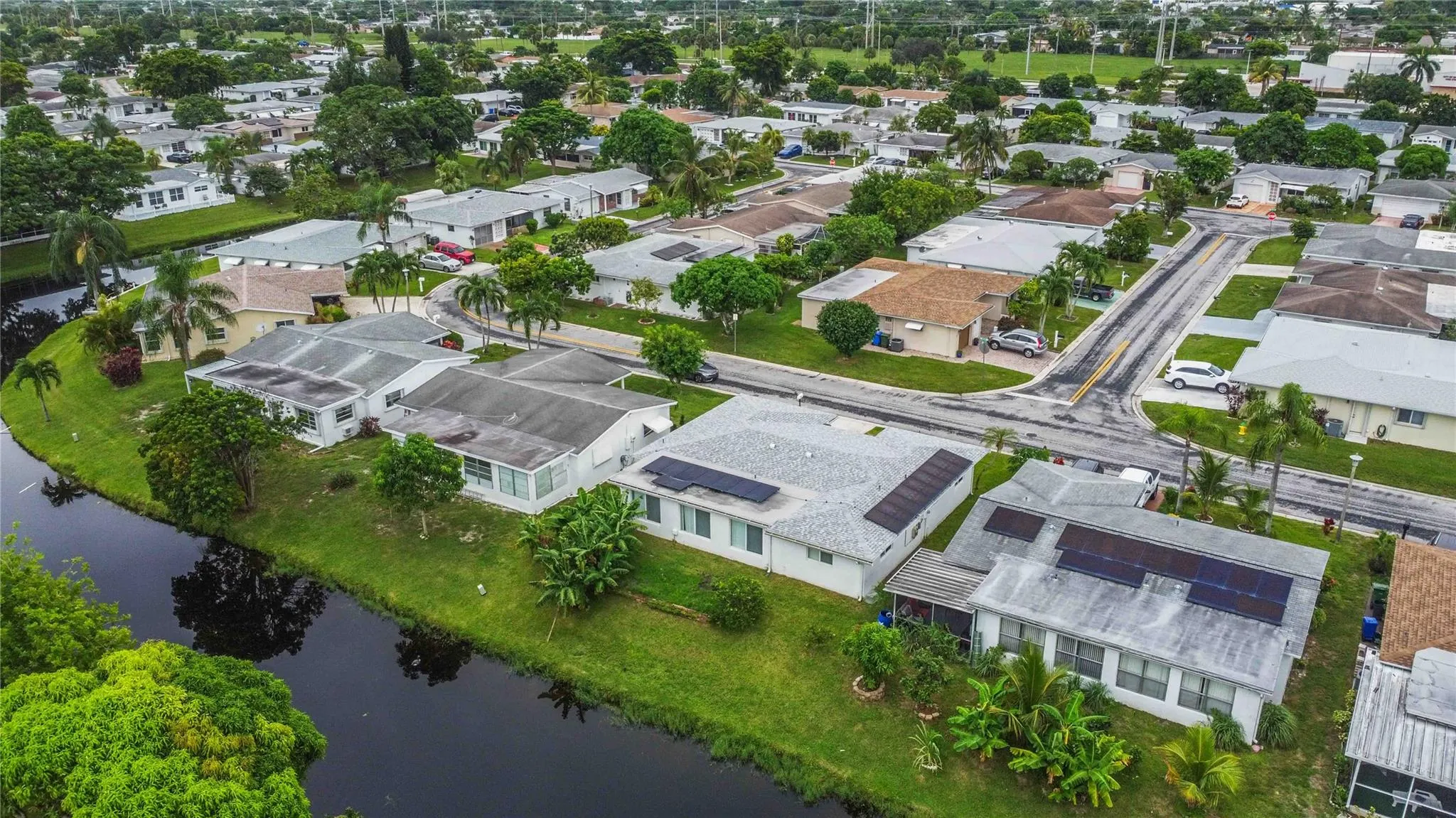 735 NW 73rd Ter
