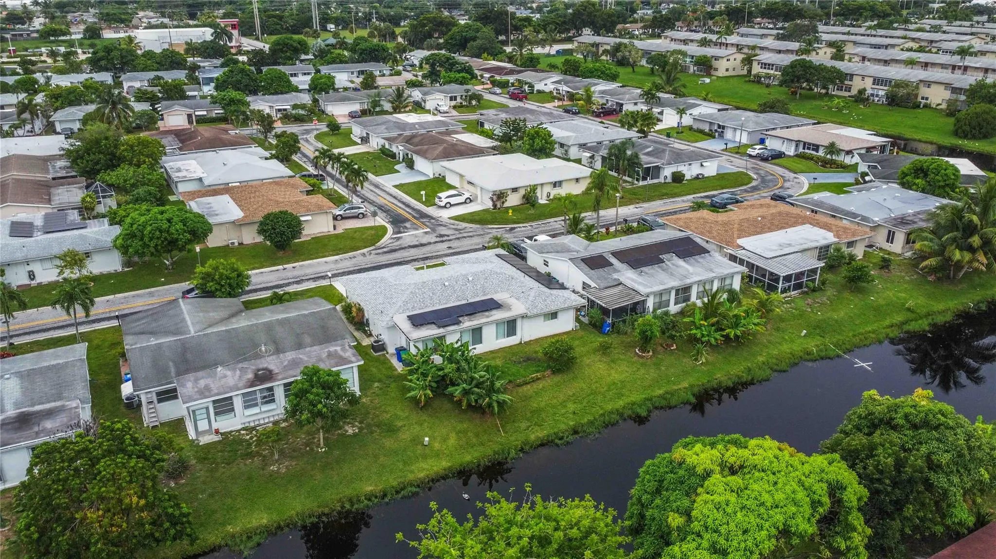735 NW 73rd Ter