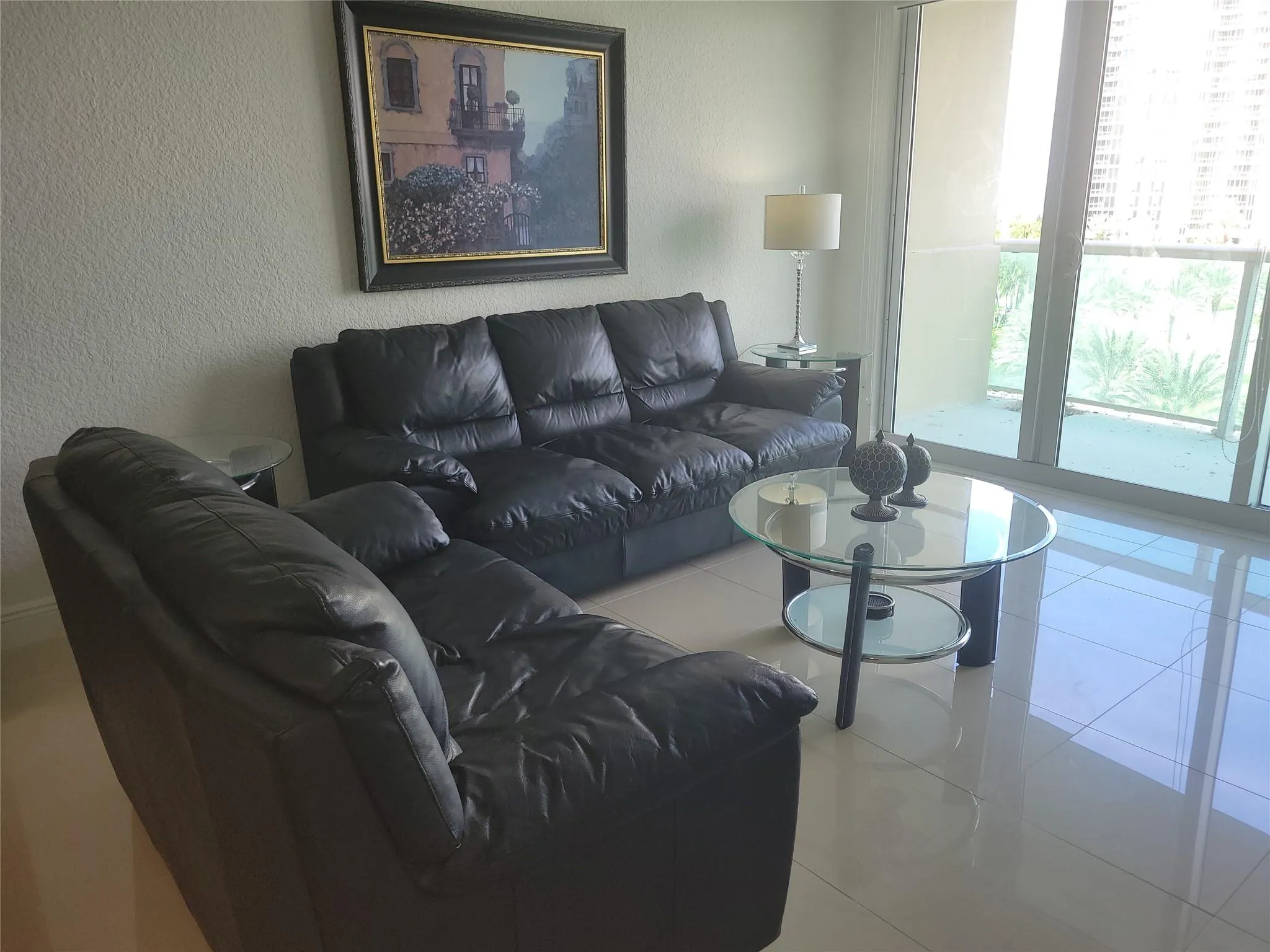 19370 Collins Ave, #809