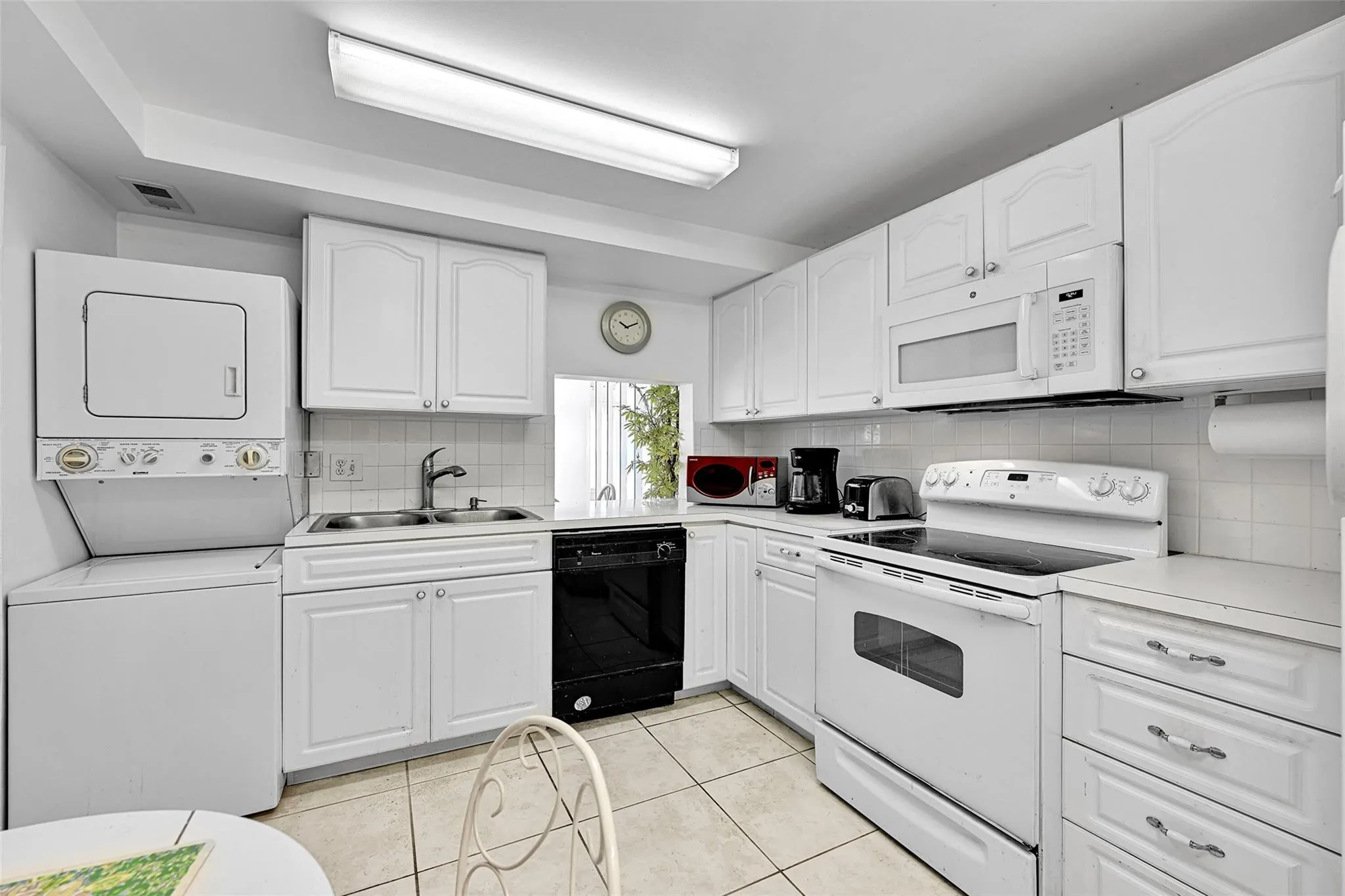620 Tennis Club Dr, #103