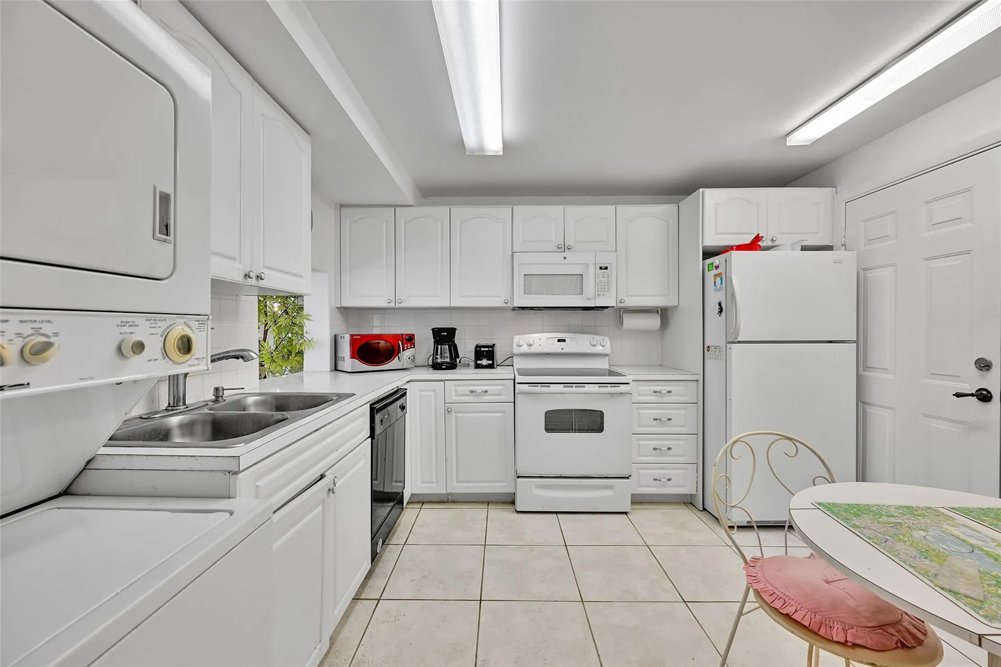 620 Tennis Club Dr, #103