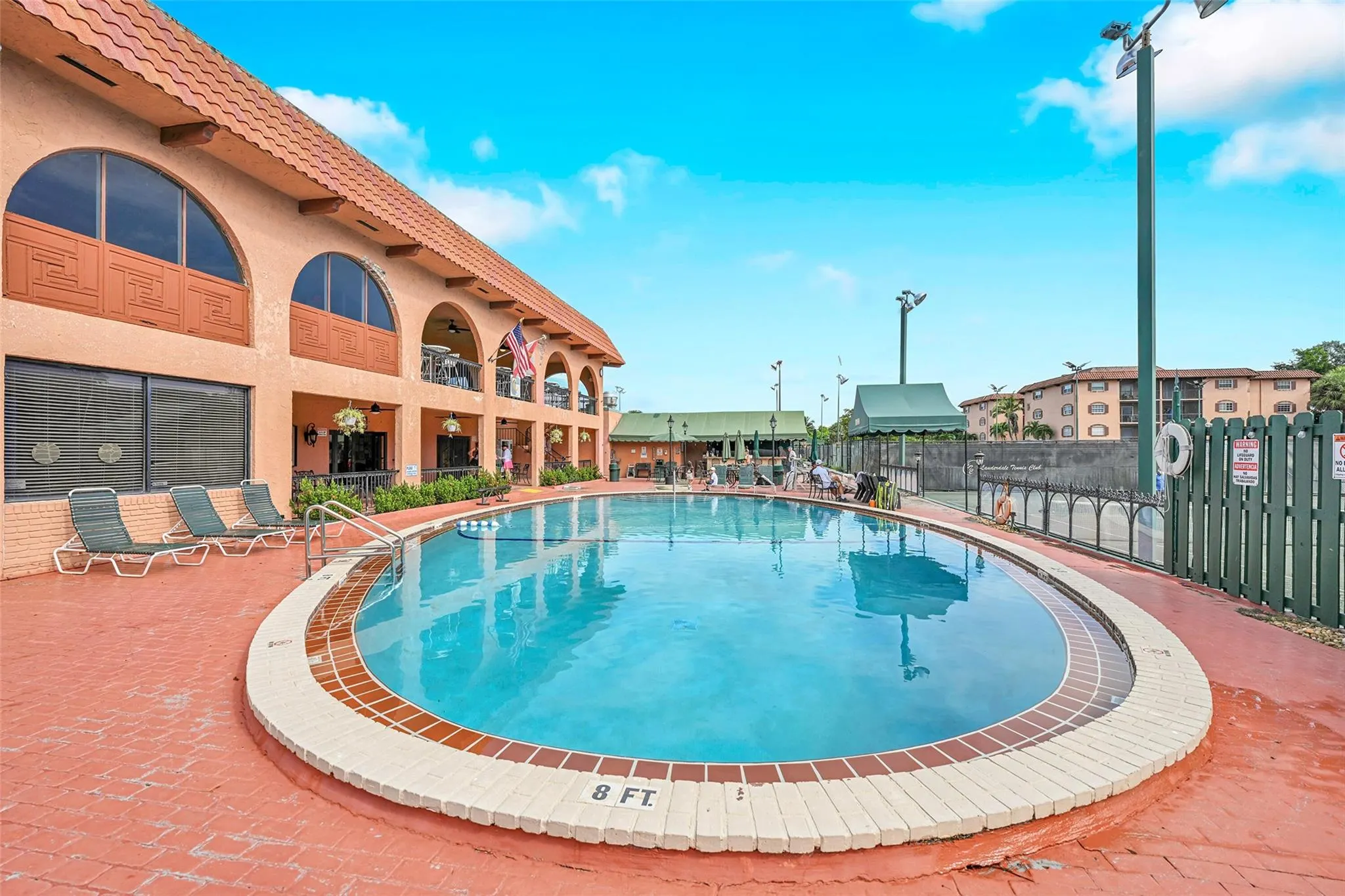 620 Tennis Club Dr, #103