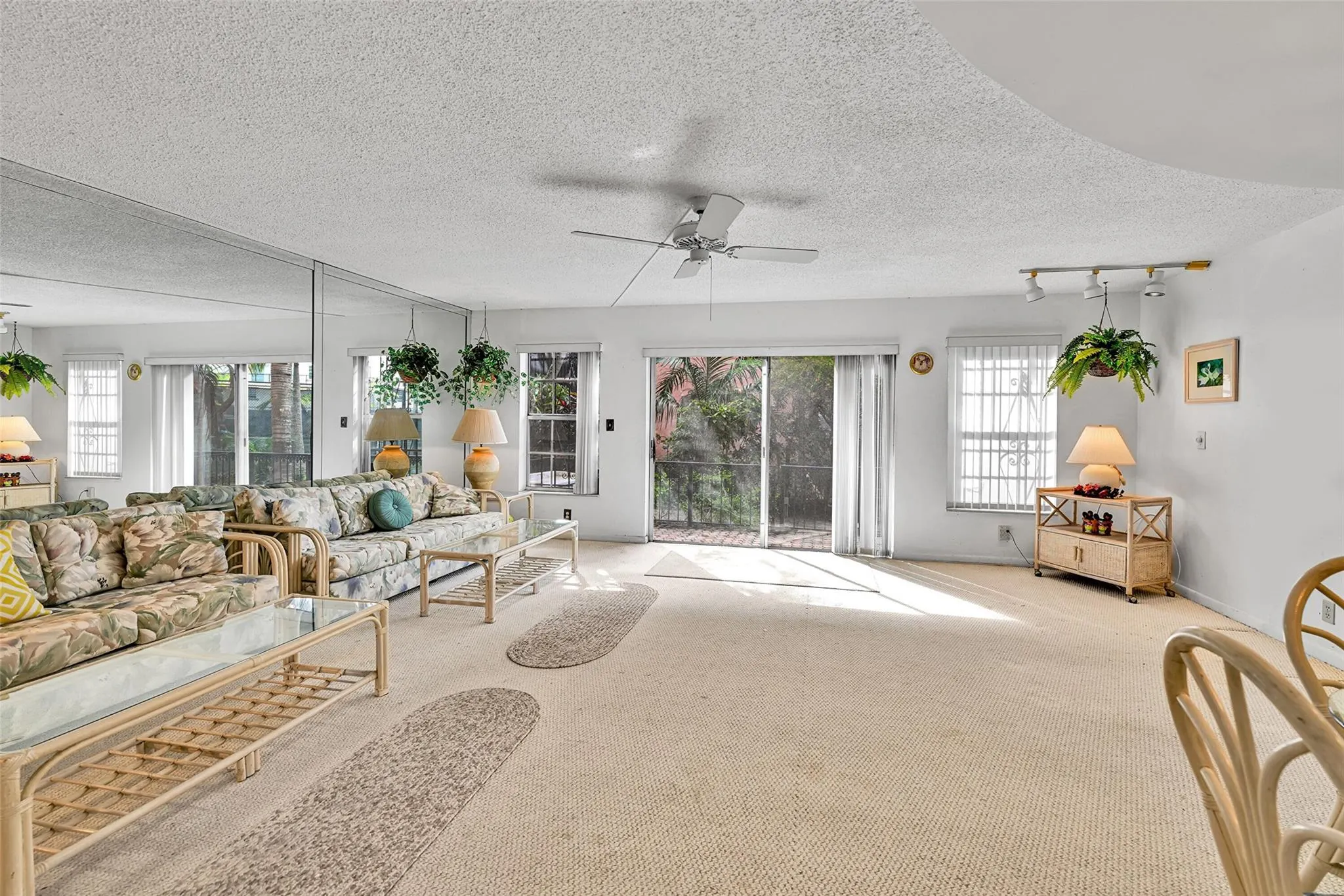 620 Tennis Club Dr, #103