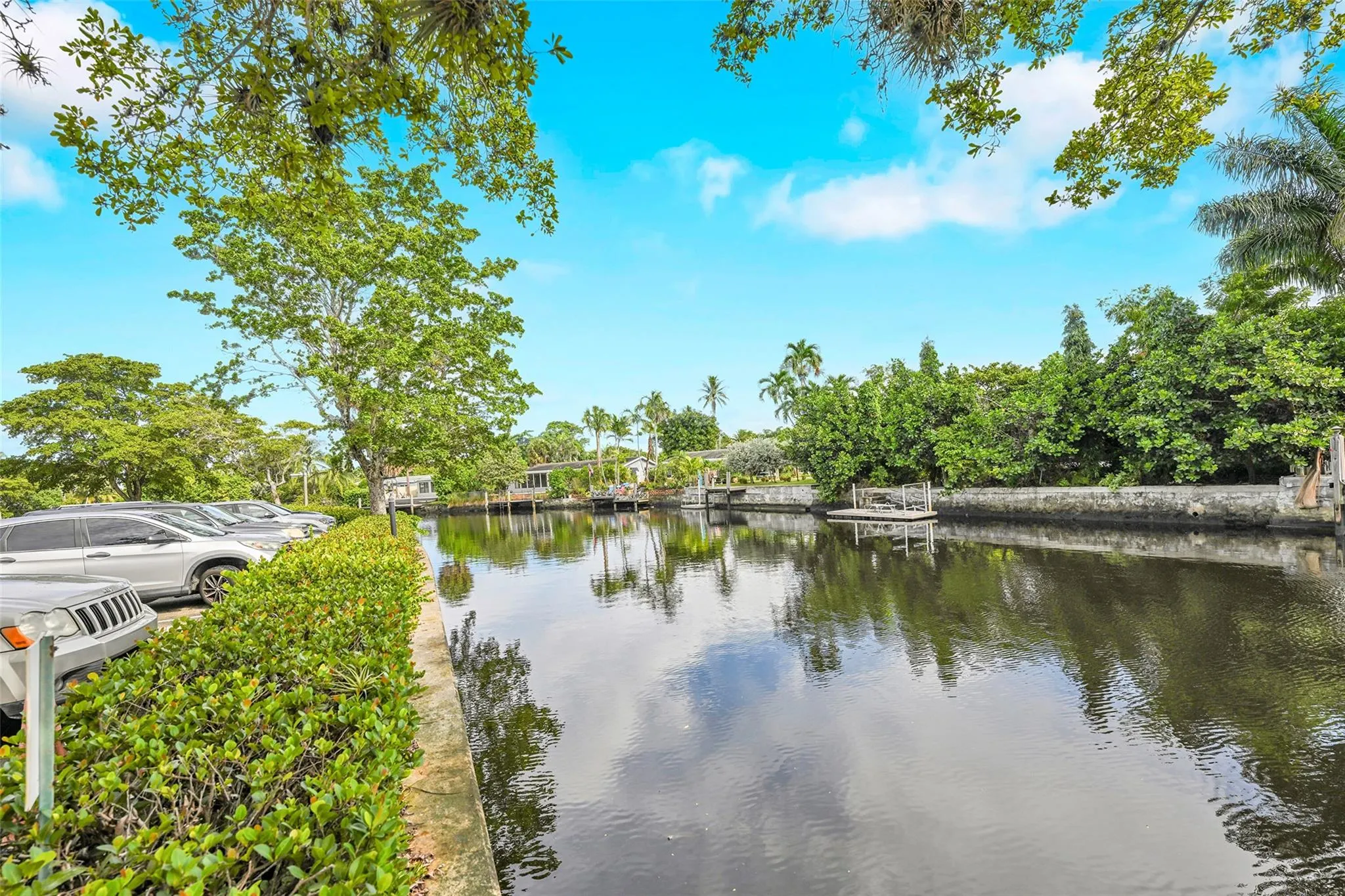 620 Tennis Club Dr, #103