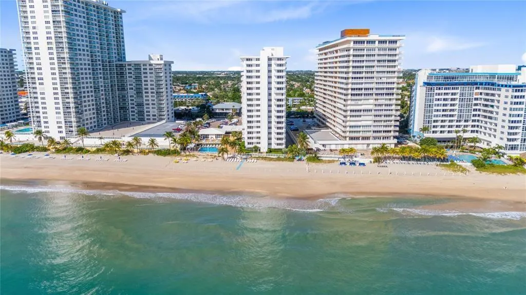 4010 Galt Ocean Dr, #310