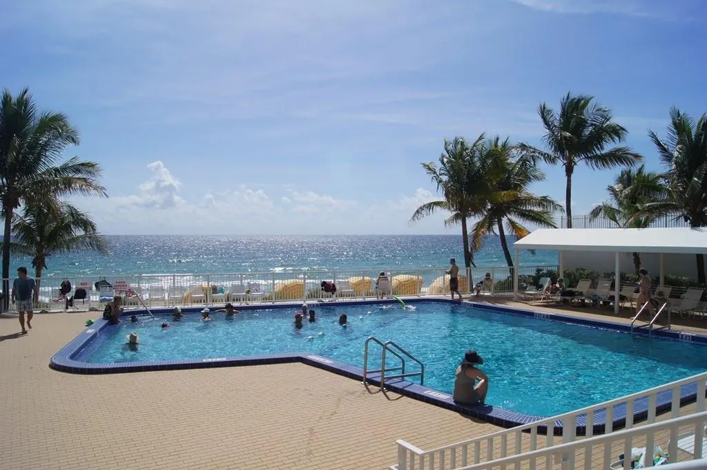 4010 Galt Ocean Dr, #310