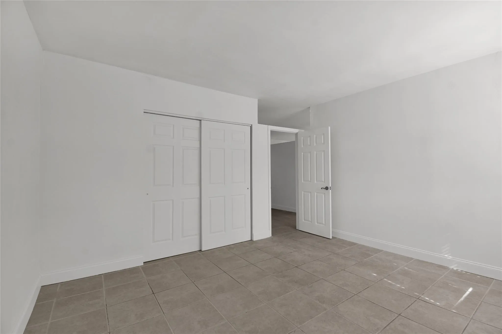 1116 S 17th Ave