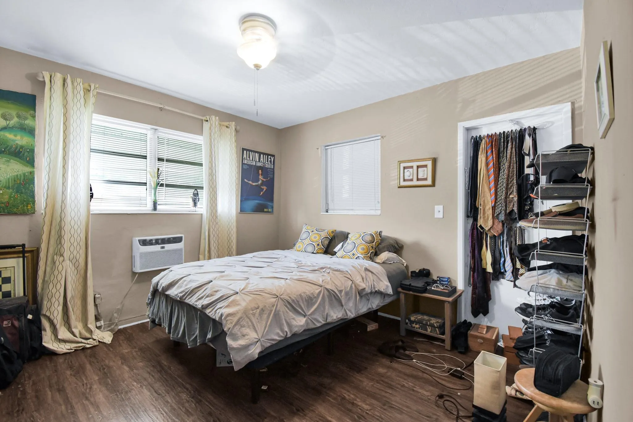 1116 S 17th Ave
