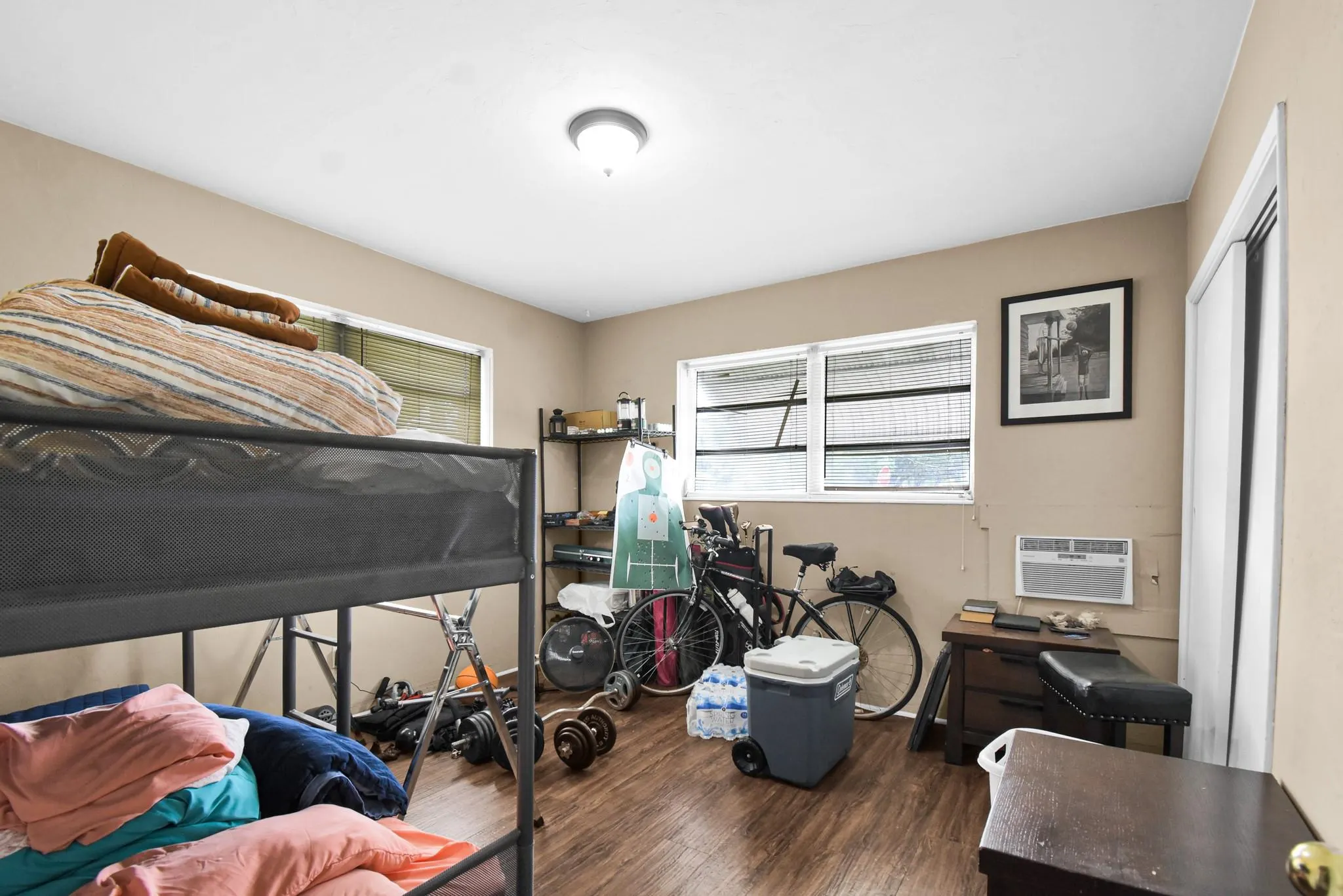 1116 S 17th Ave