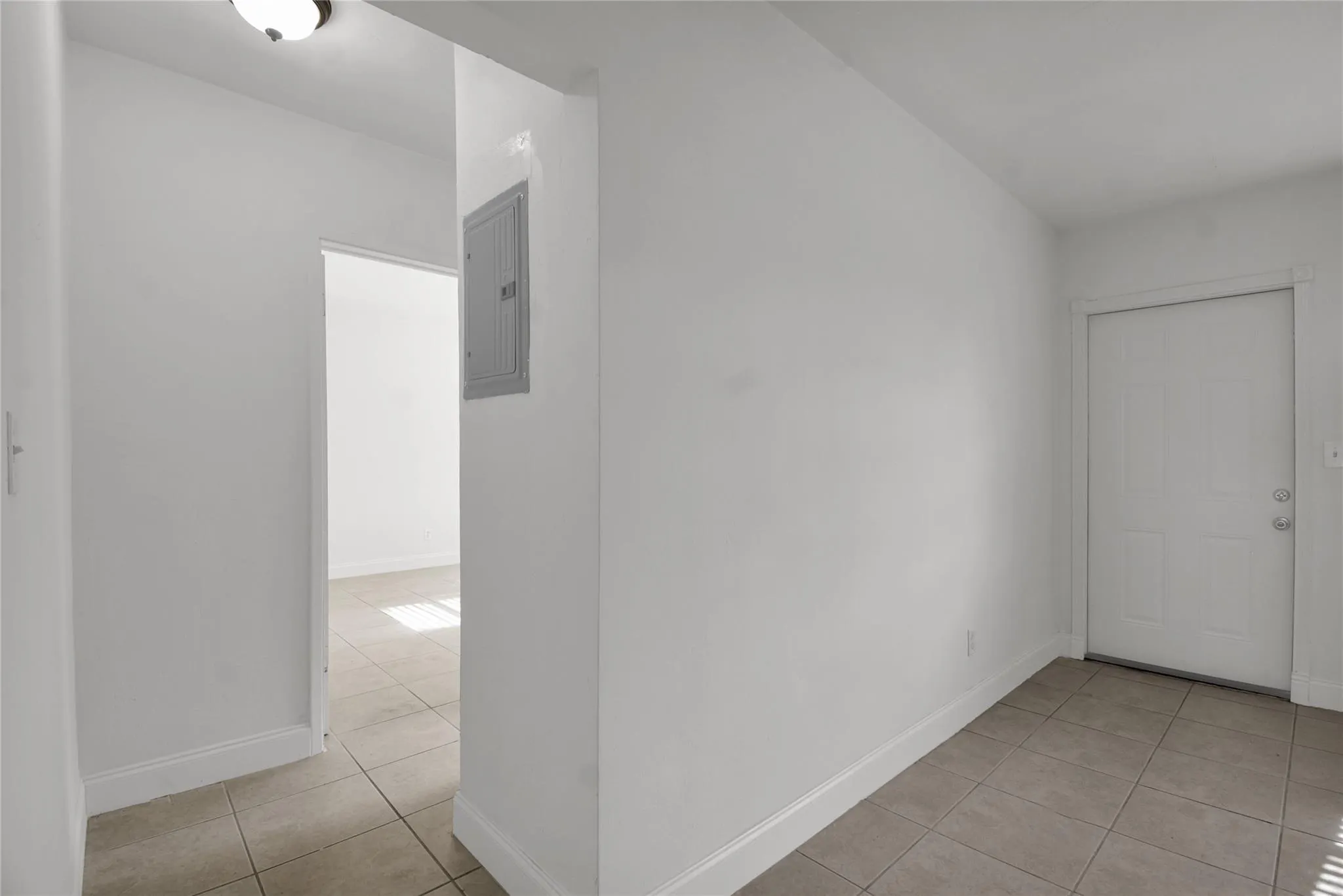 1116 S 17th Ave