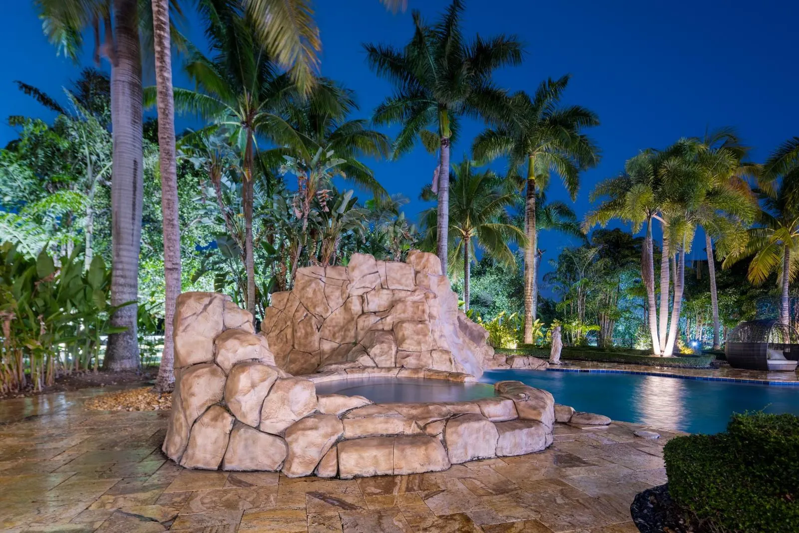 16800 Berkshire Ct
