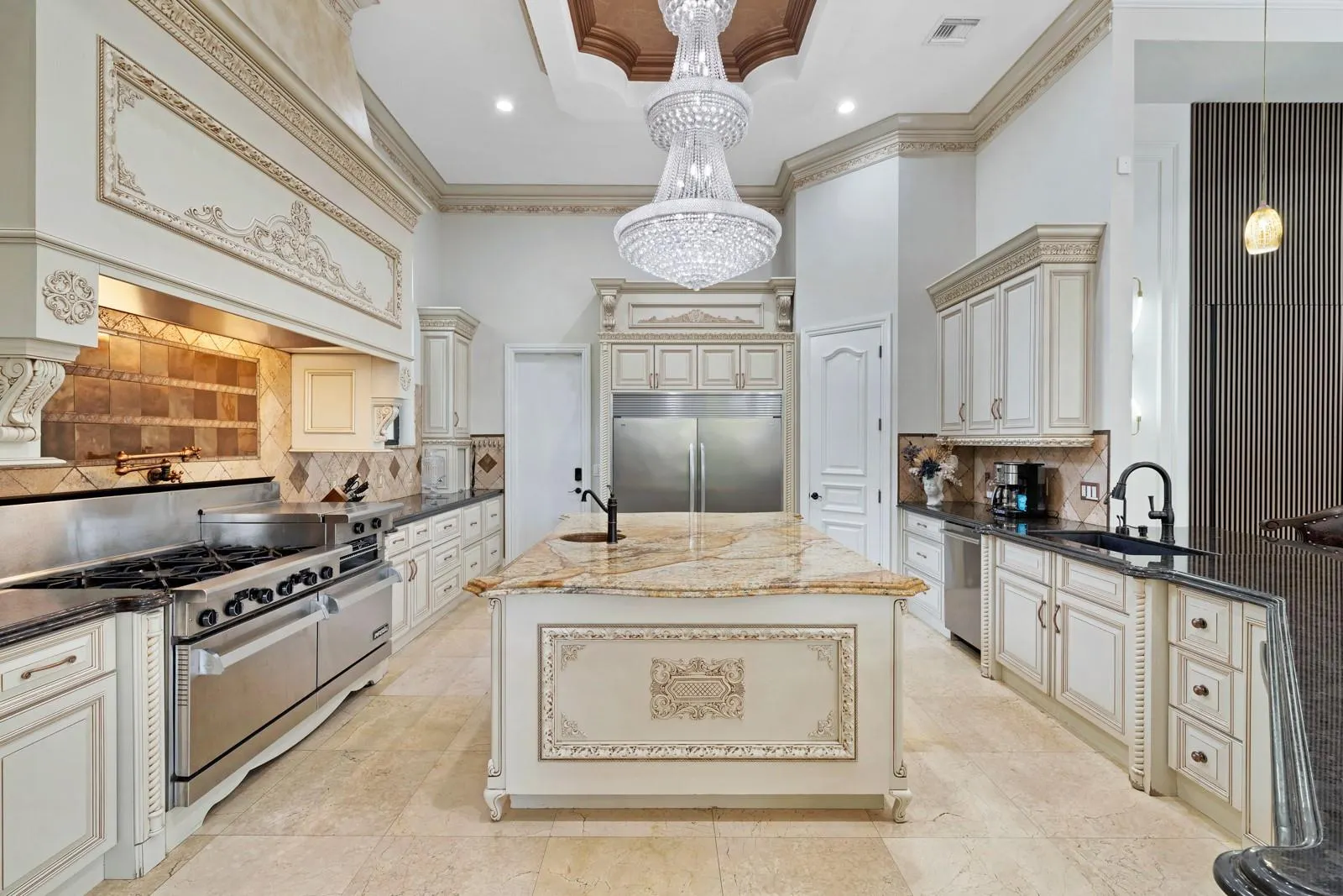 16800 Berkshire Ct