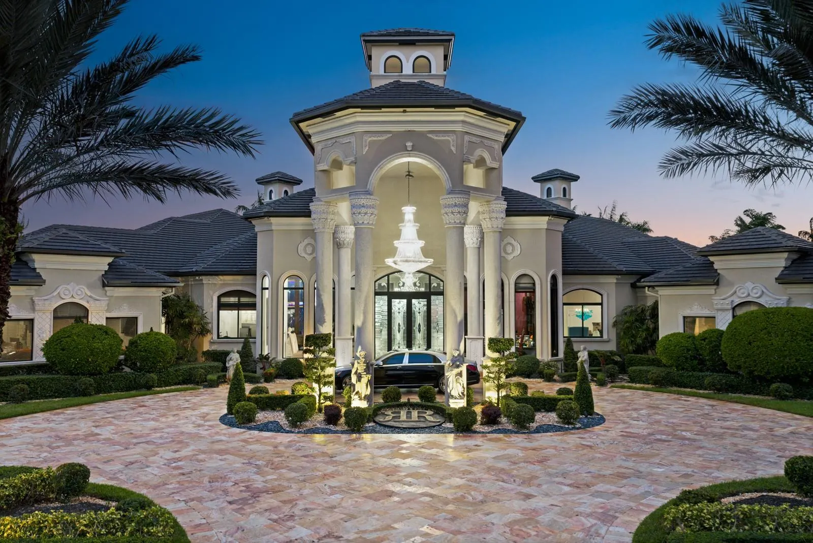 16800 Berkshire Ct