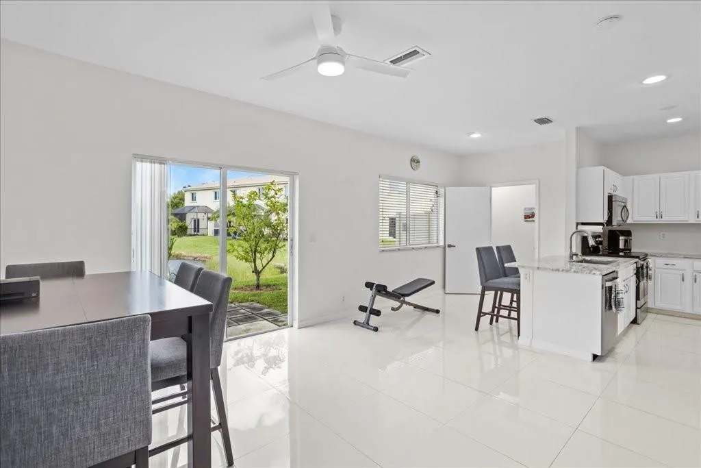 4722 Lago Vista Dr, #4722
