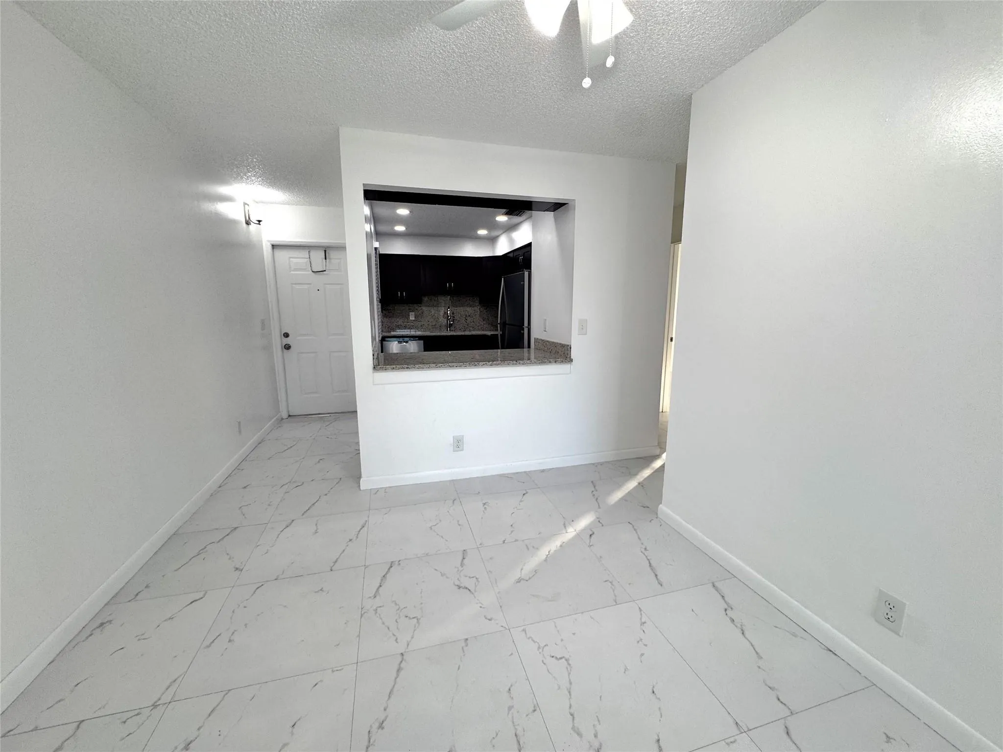 10687 Royal Palm Blvd