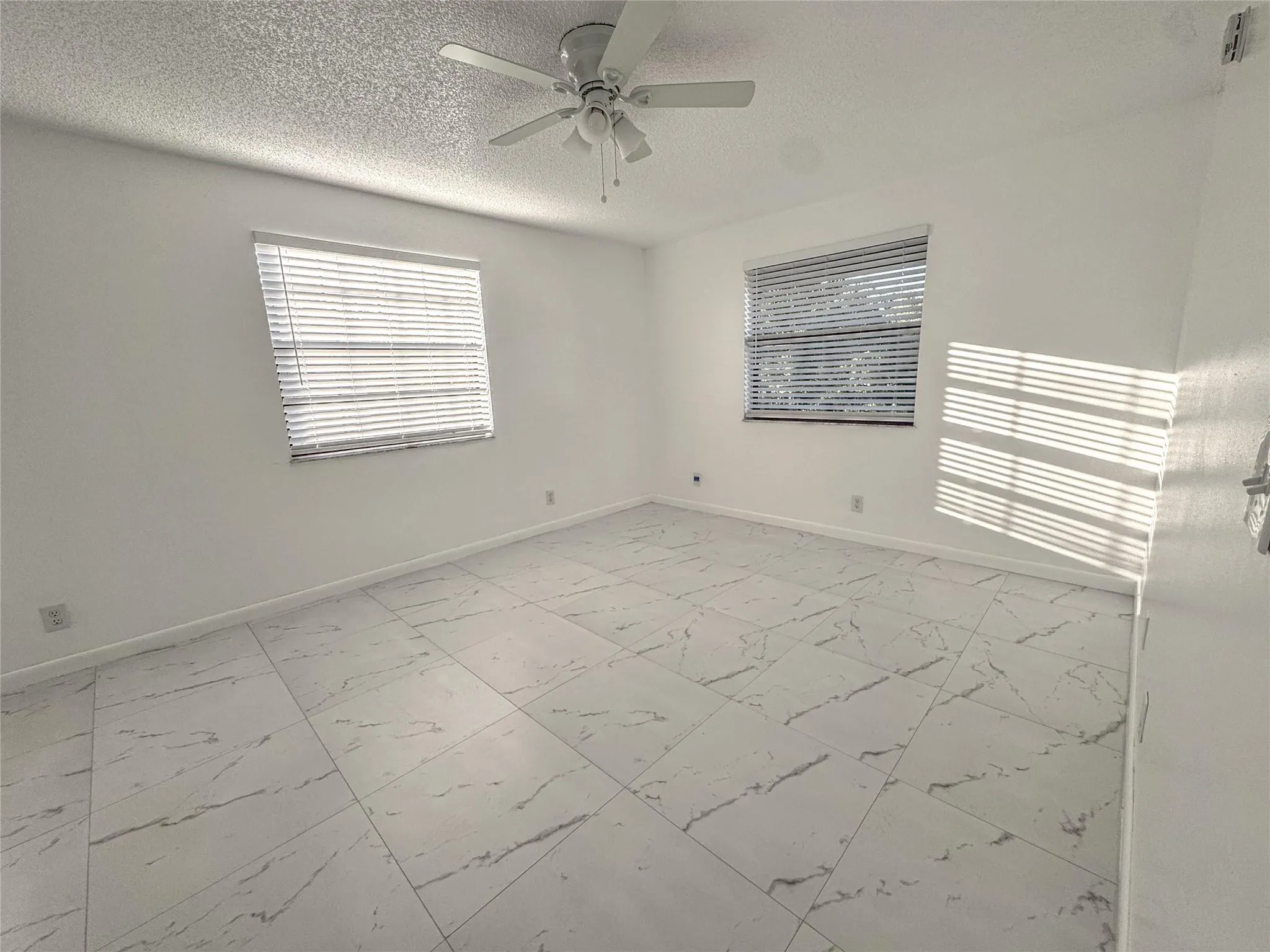 10687 Royal Palm Blvd