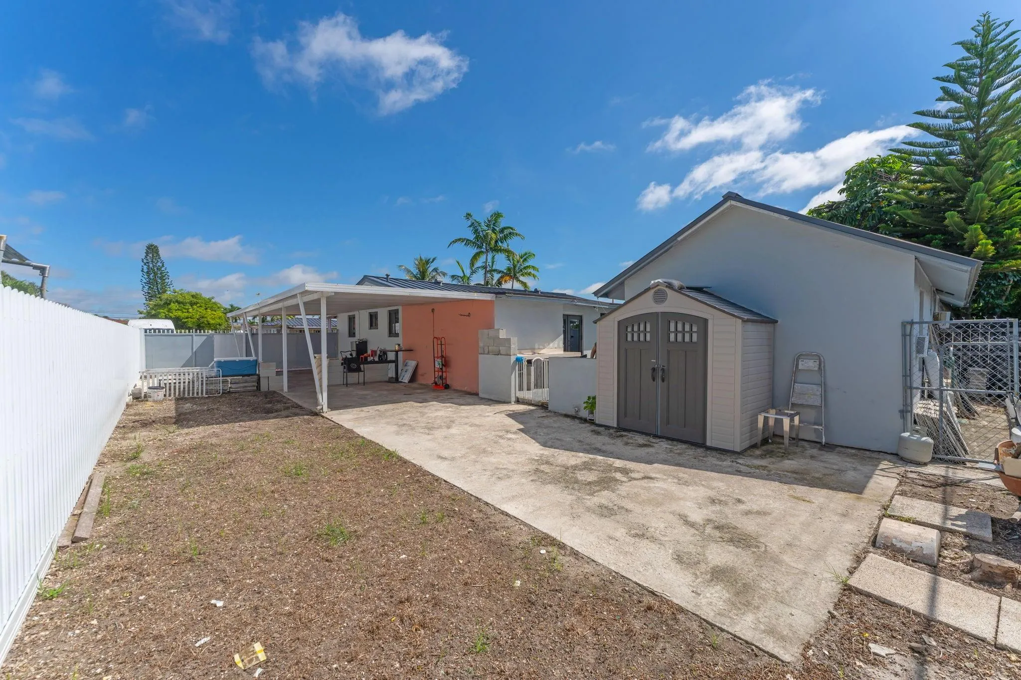 10120 SW 38th Ter