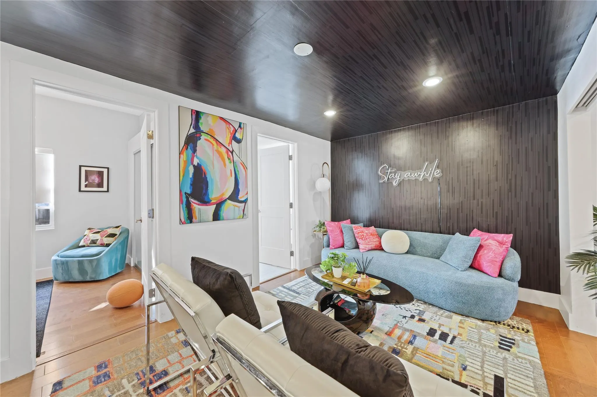 625 NE 15th Ave