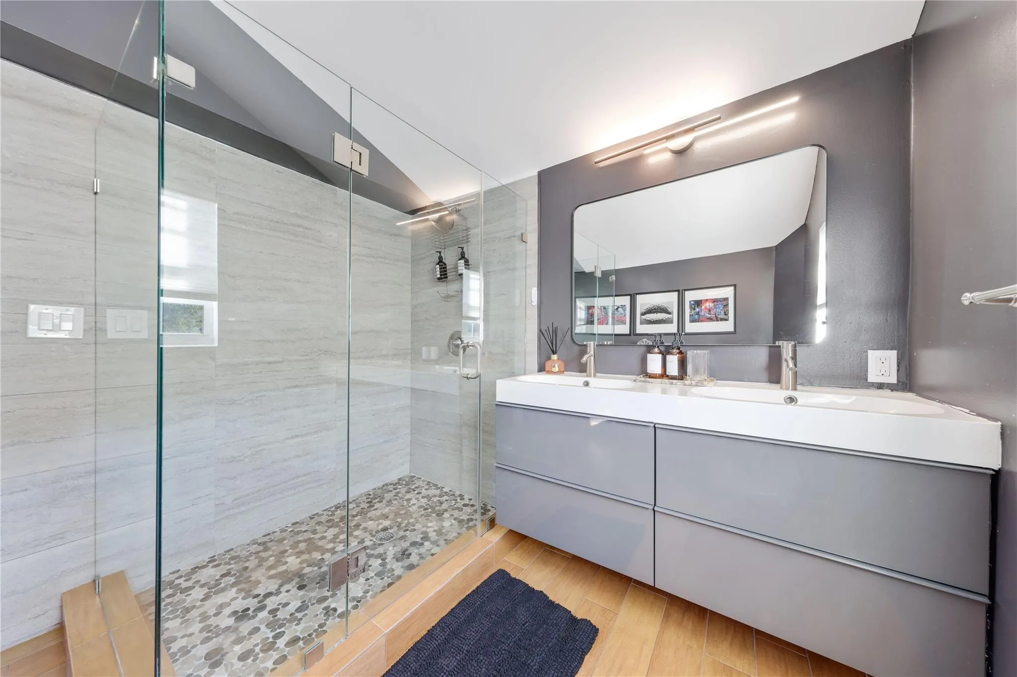 625 NE 15th Ave