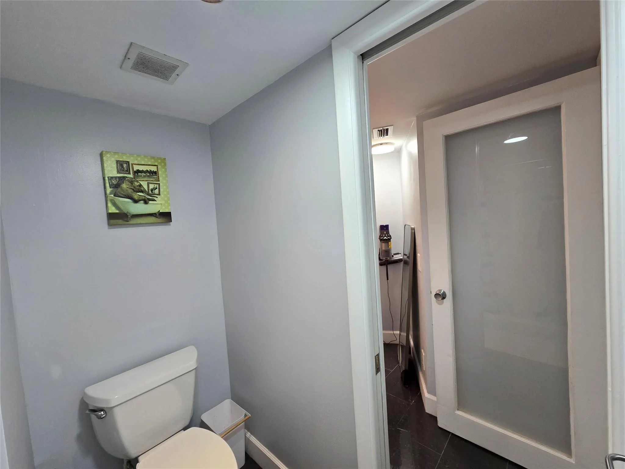 900 River Reach Dr, #517