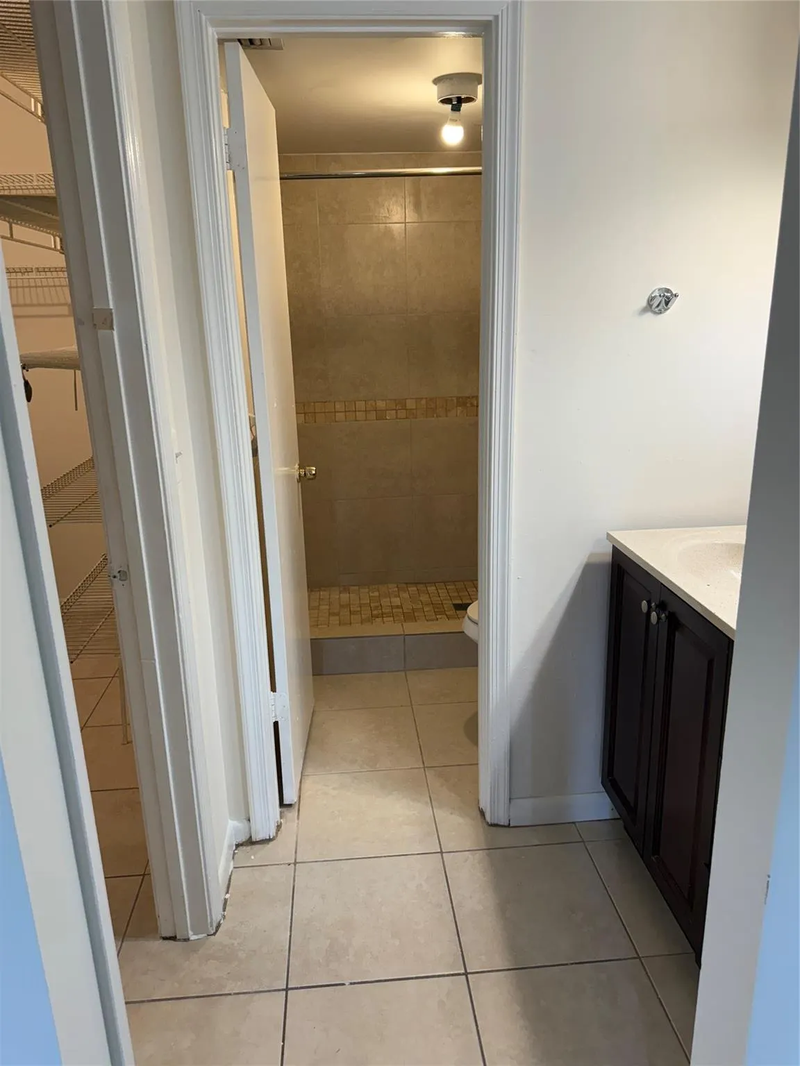 2730 Forest Hills Blvd, #104