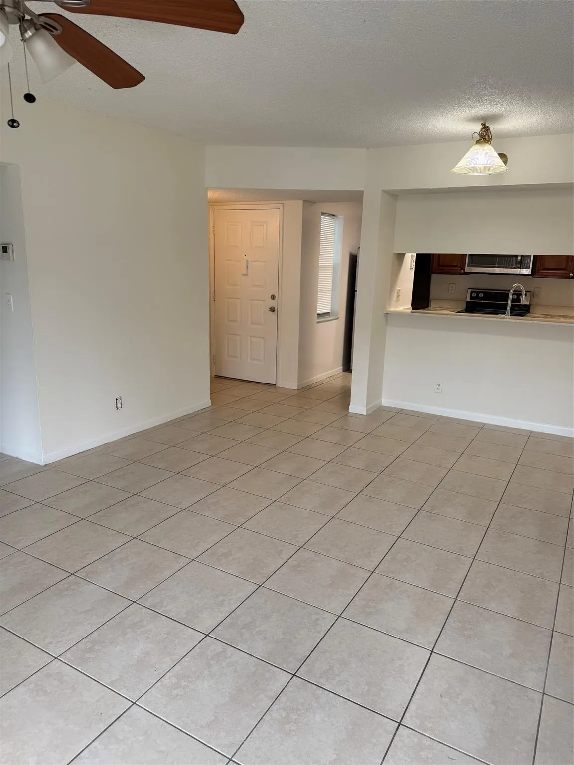 2730 Forest Hills Blvd, #104