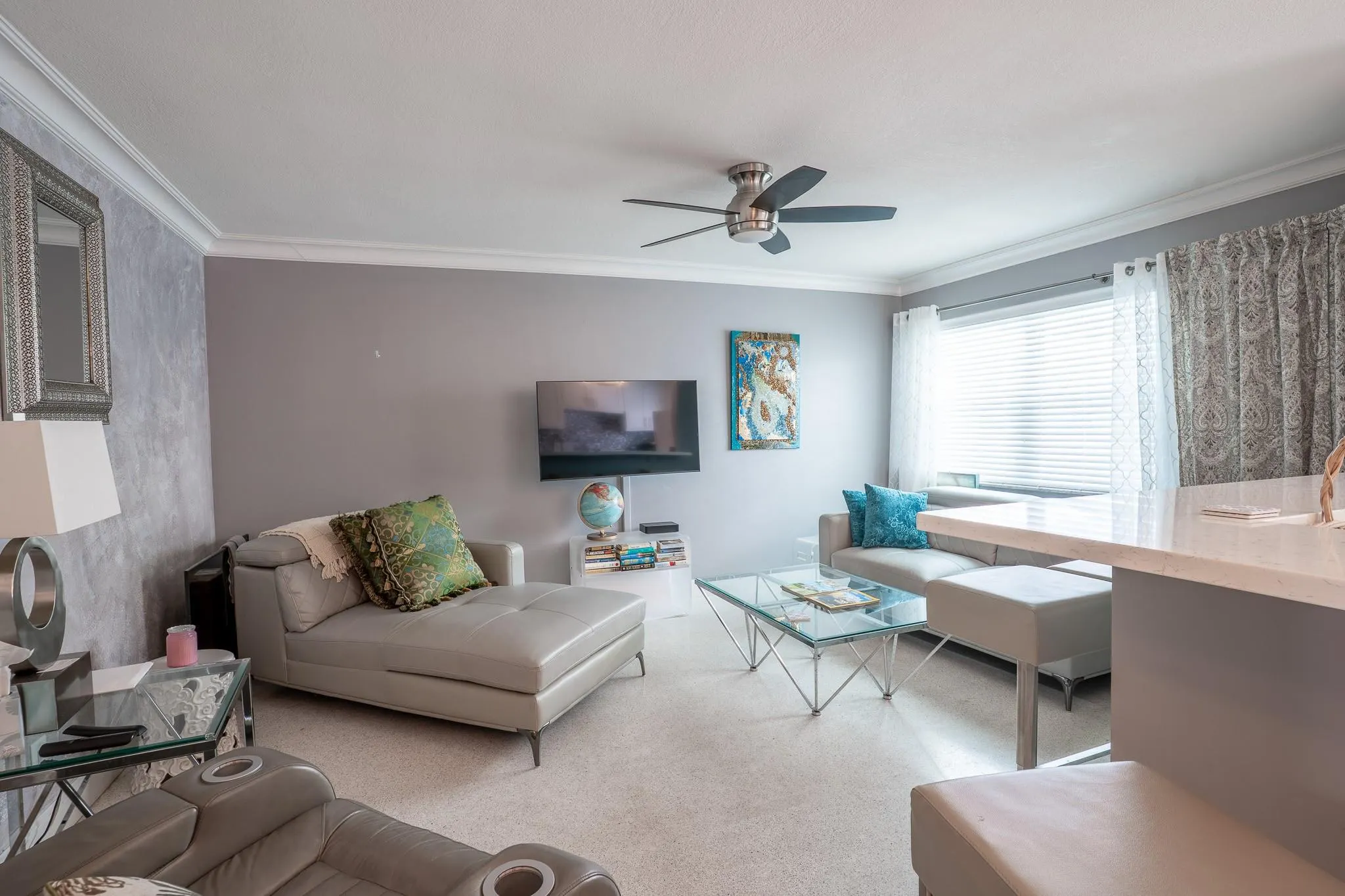 4541 N Ocean Dr, #9
