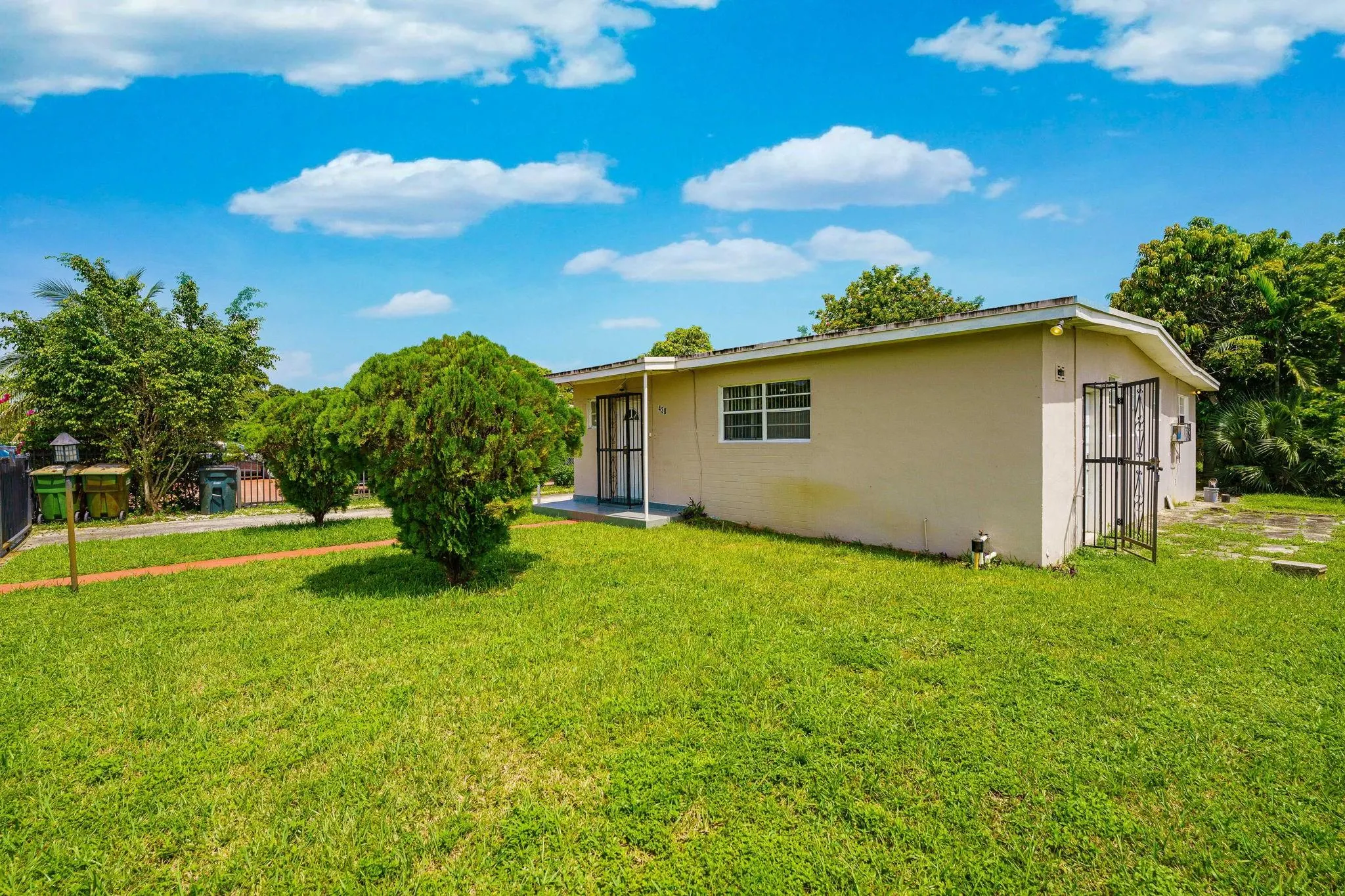 430 NW 133rd St