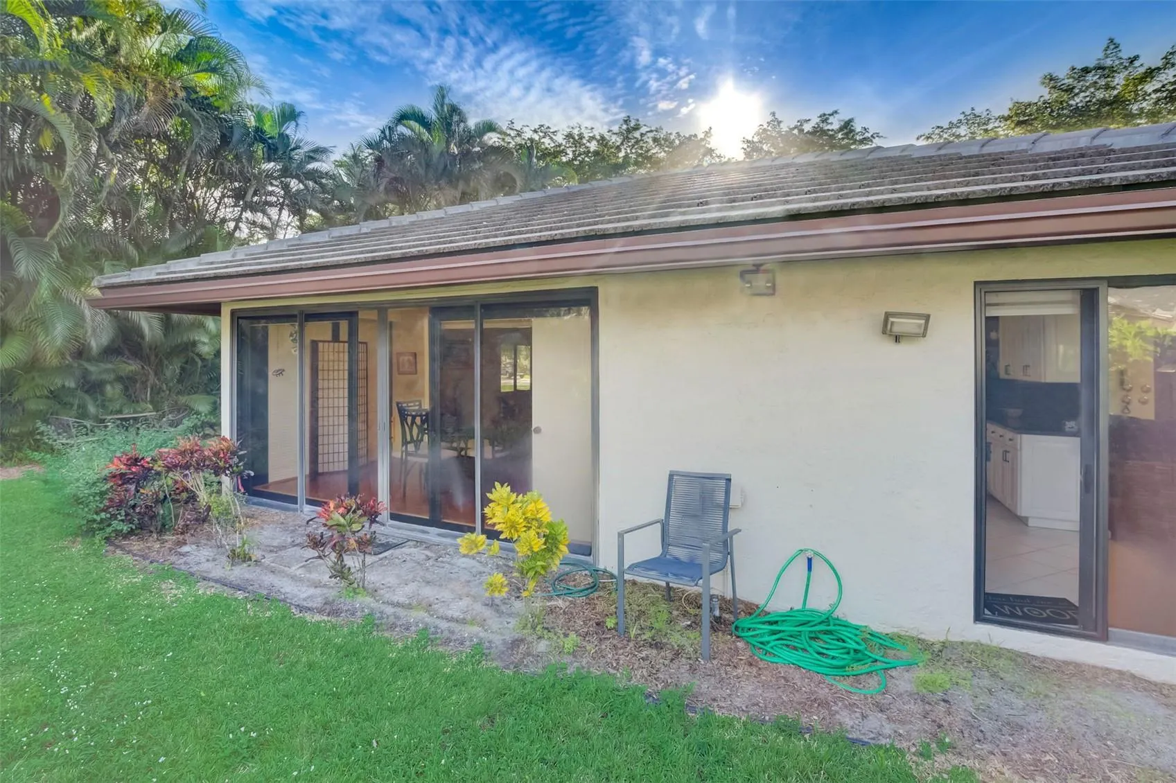 5051 Pine Dr