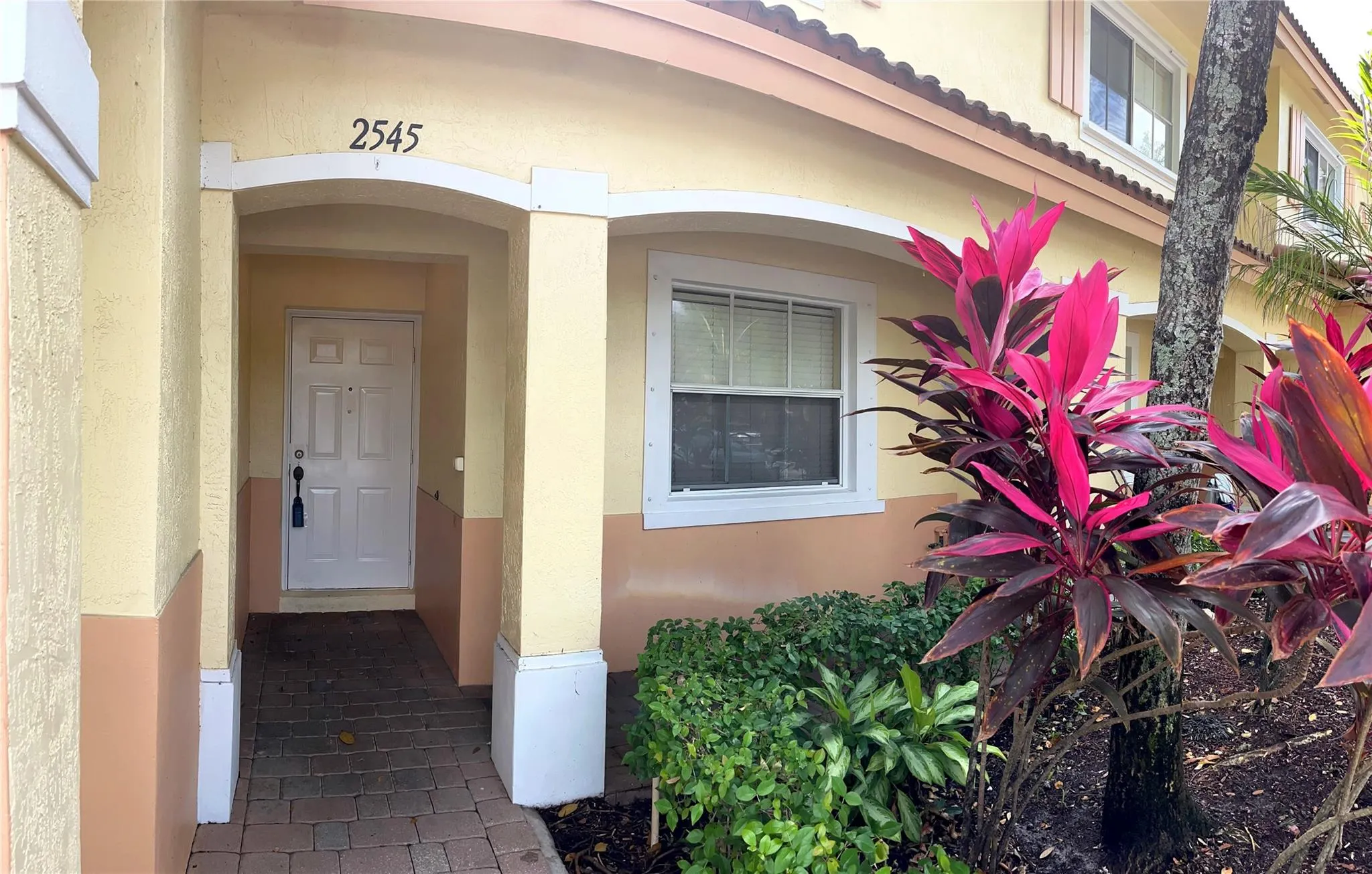 2545 SW 83rd Ter, #104-5