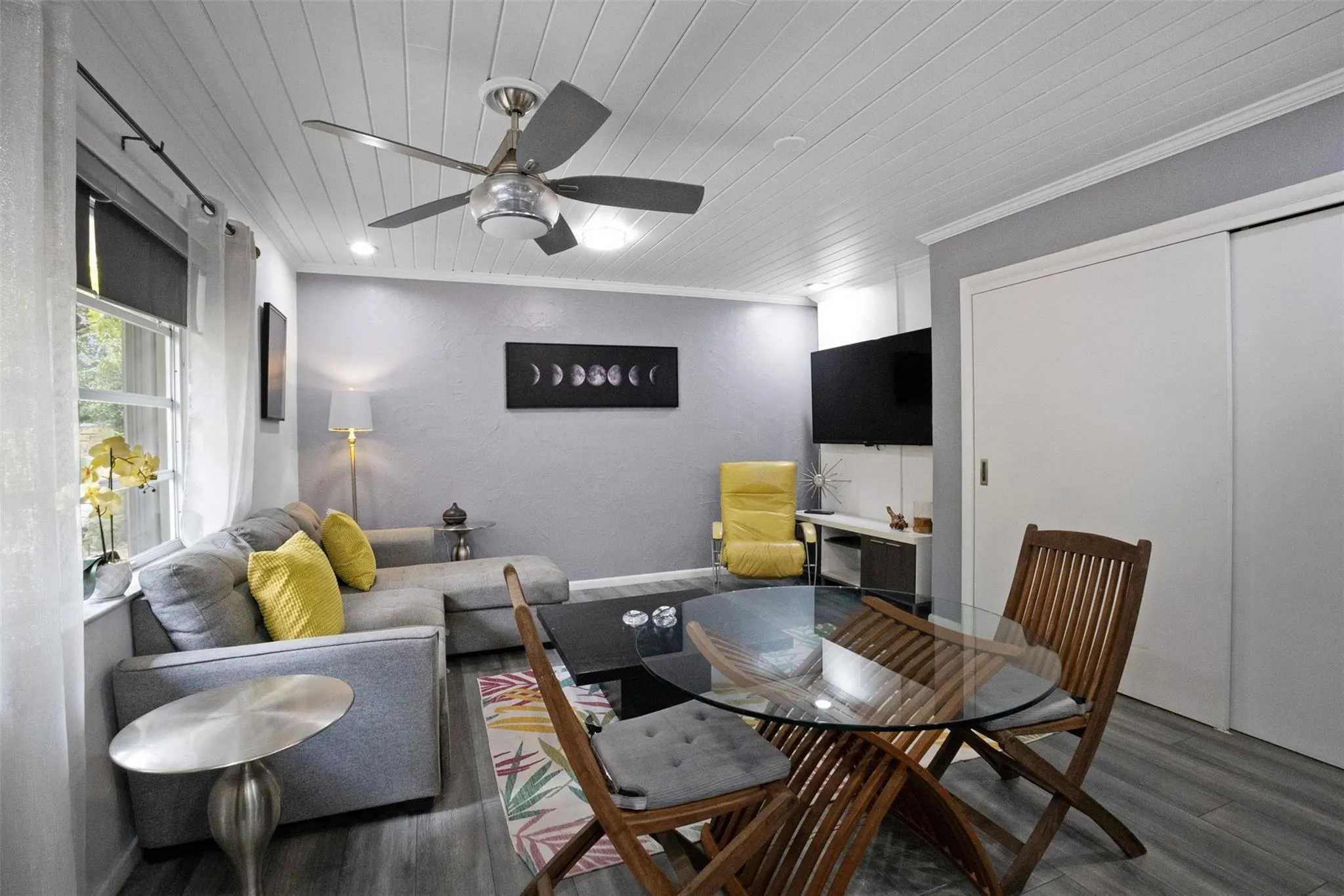 2091 SW 30th Ter