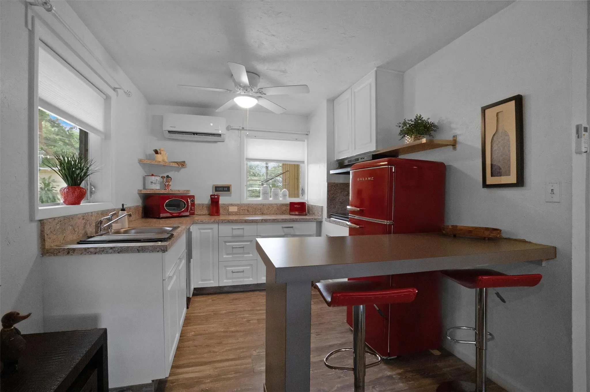 2091 SW 30th Ter