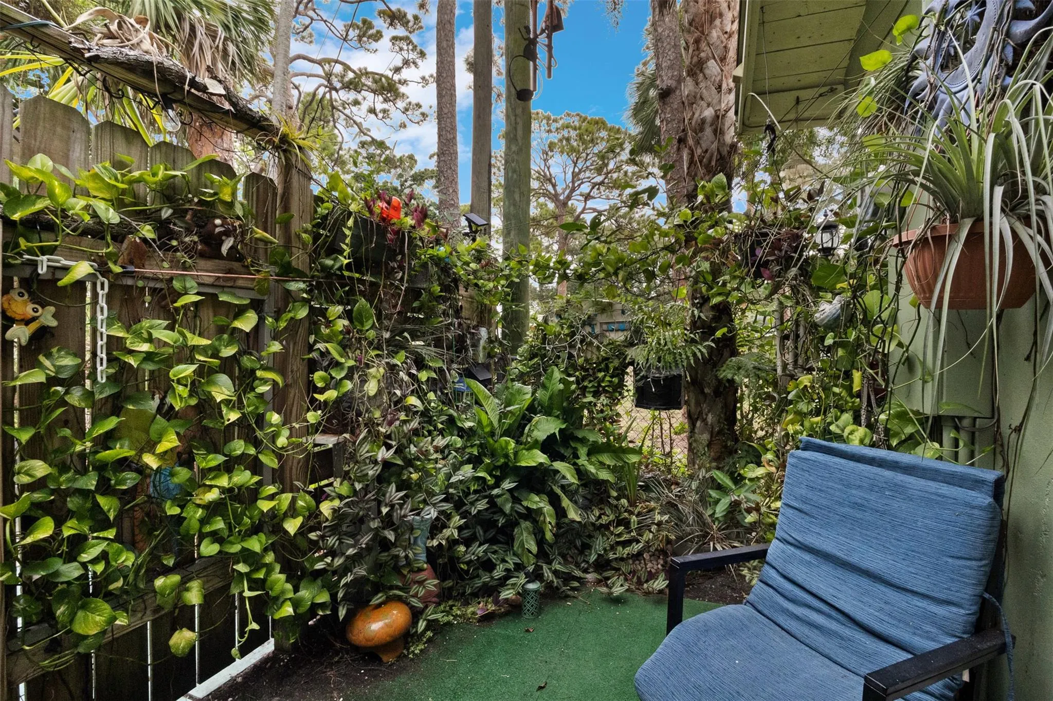 2091 SW 30th Ter