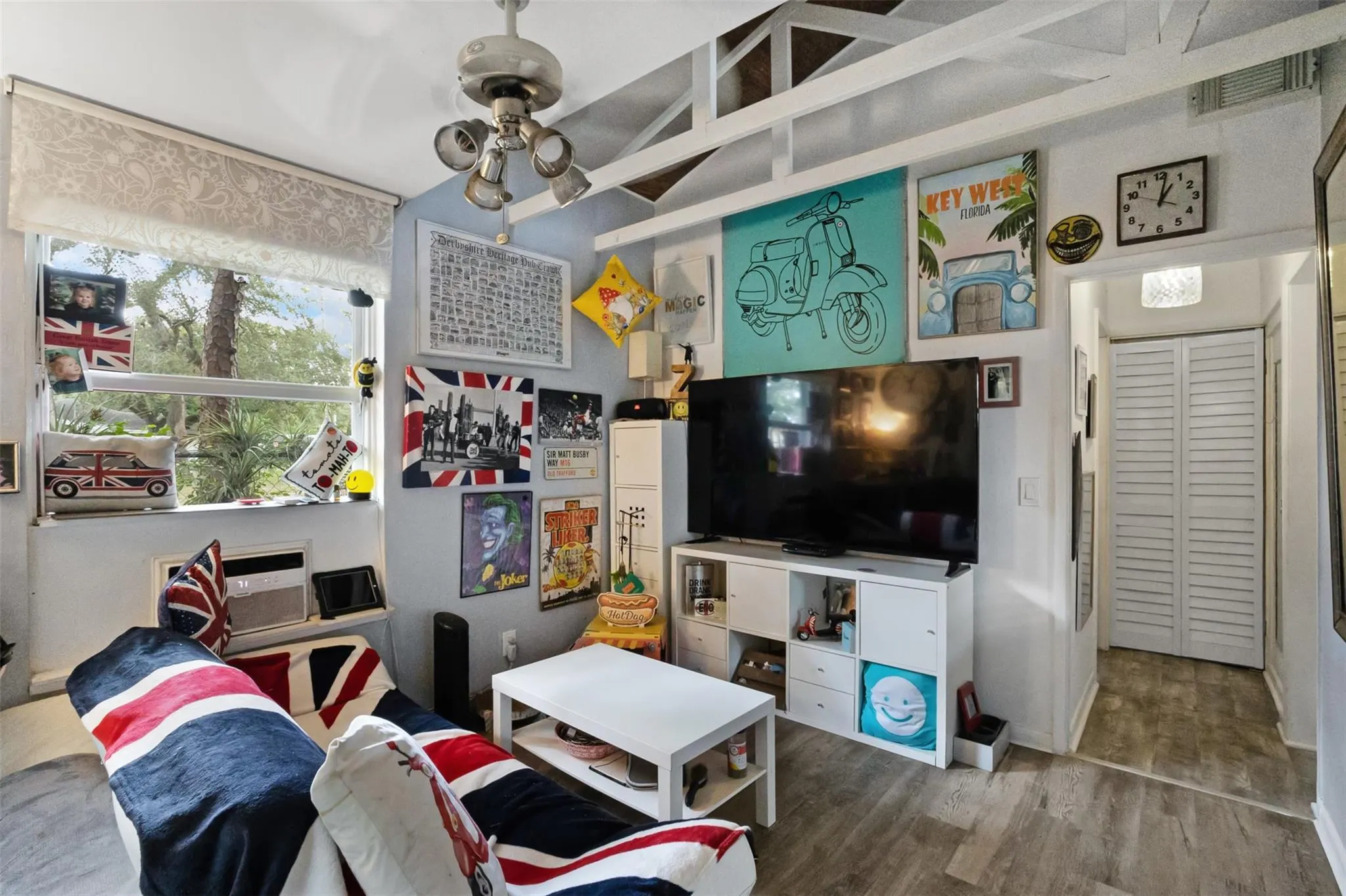 2091 SW 30th Ter