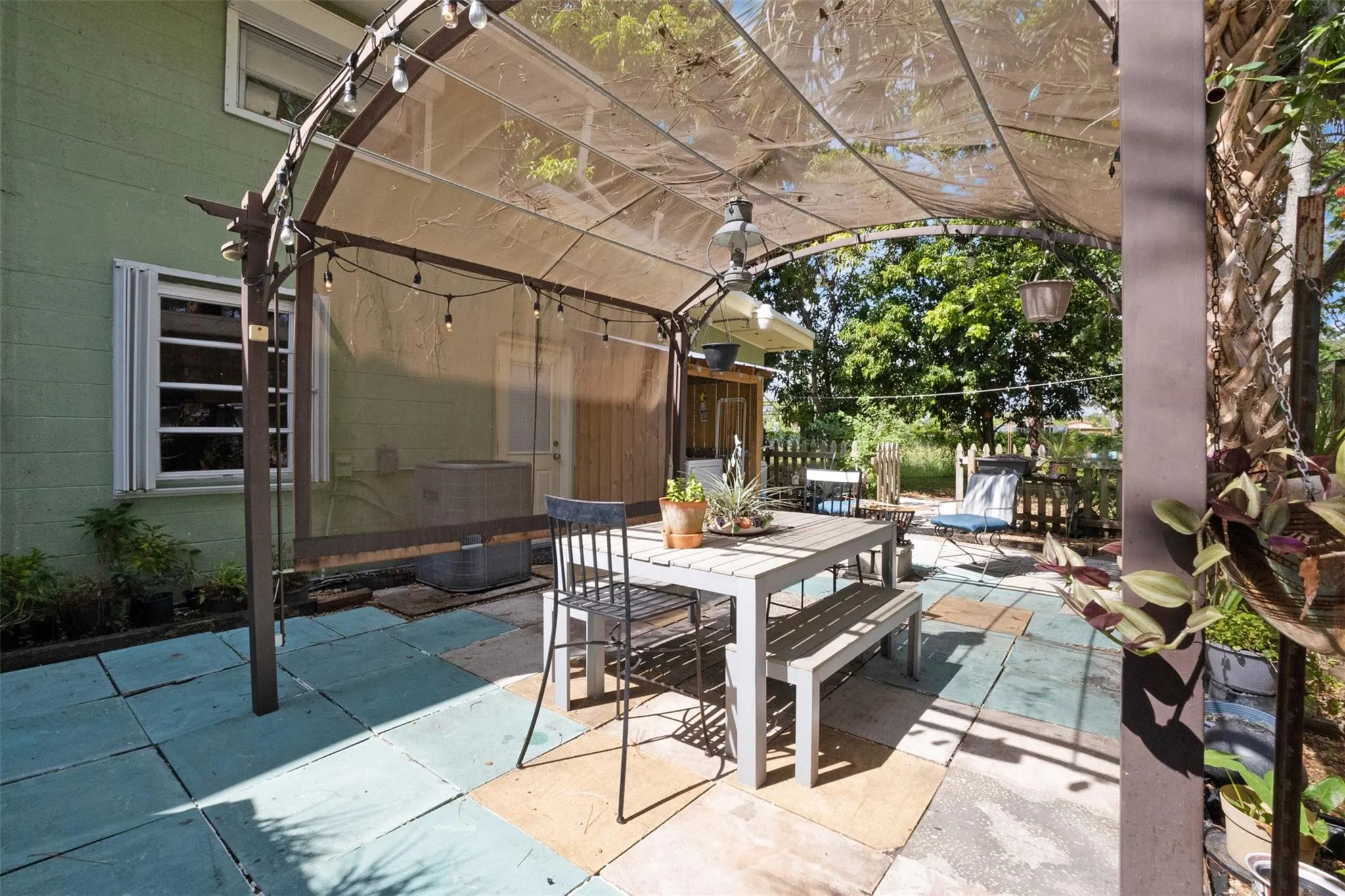 2091 SW 30th Ter