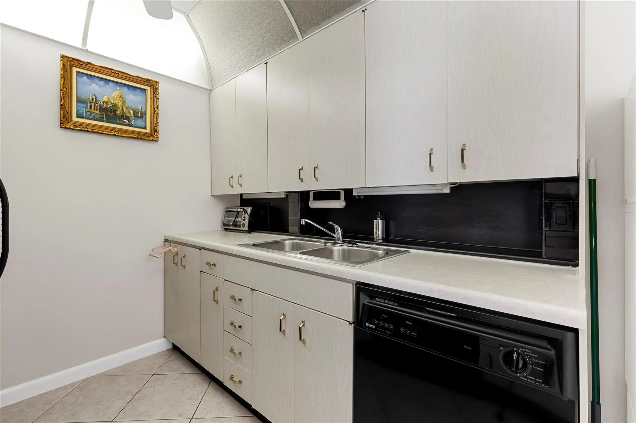 3028 Cambridge B, #3028