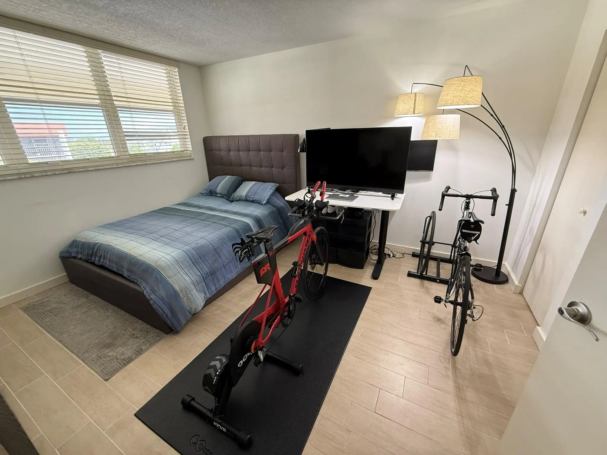 5300 NE 24th Ter, #525c