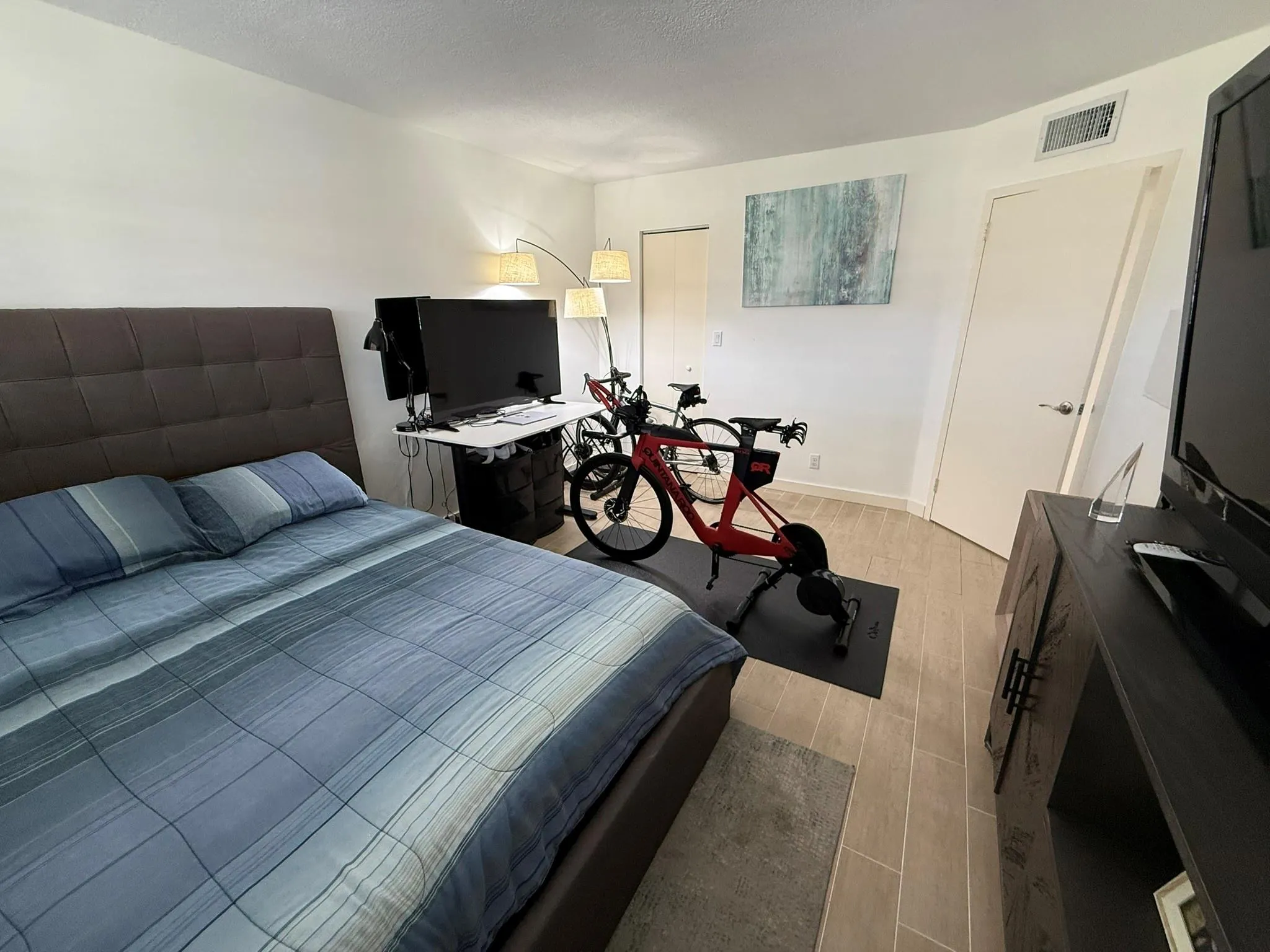 5300 NE 24th Ter, #525c