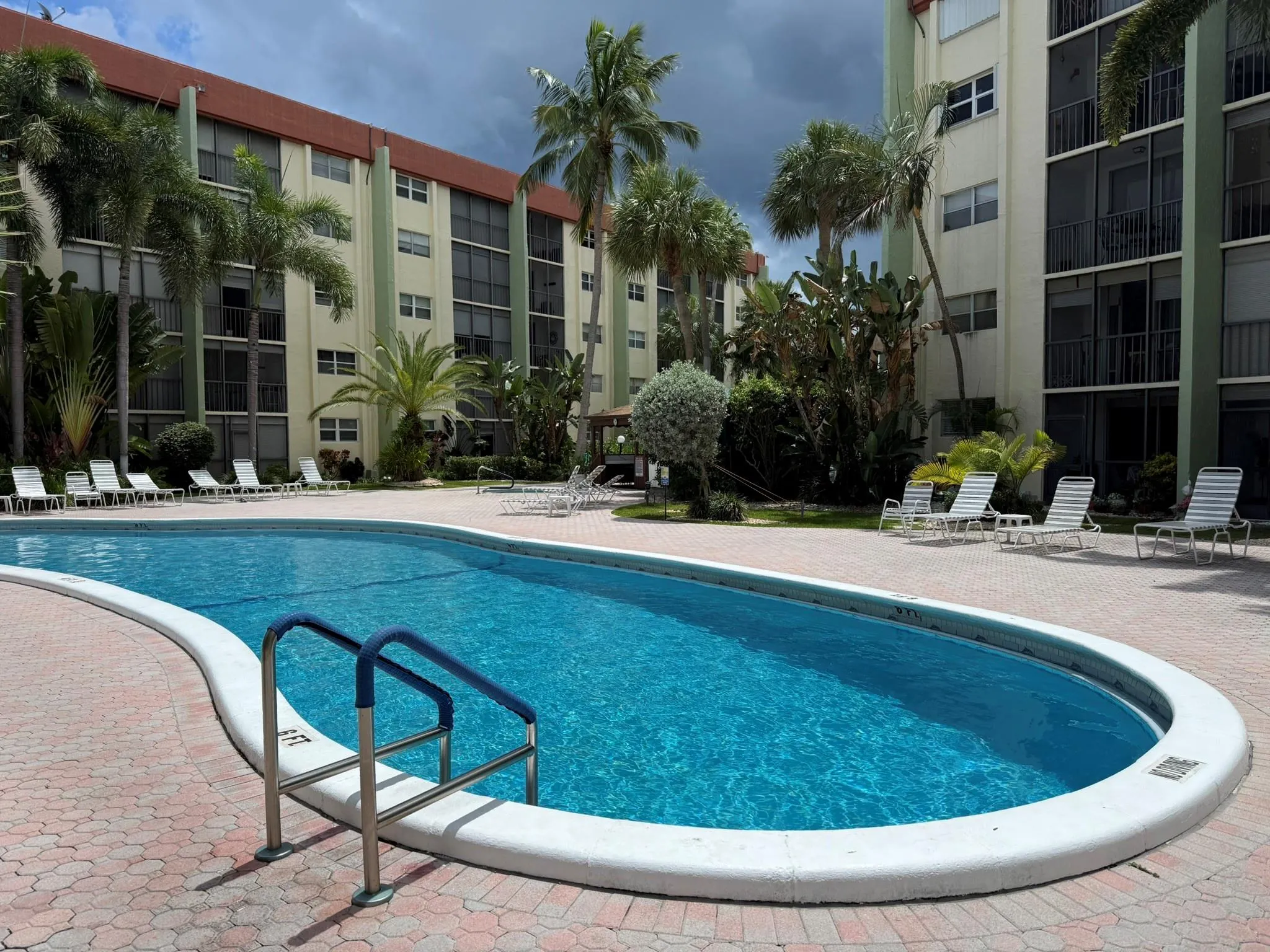 5300 NE 24th Ter, #525c