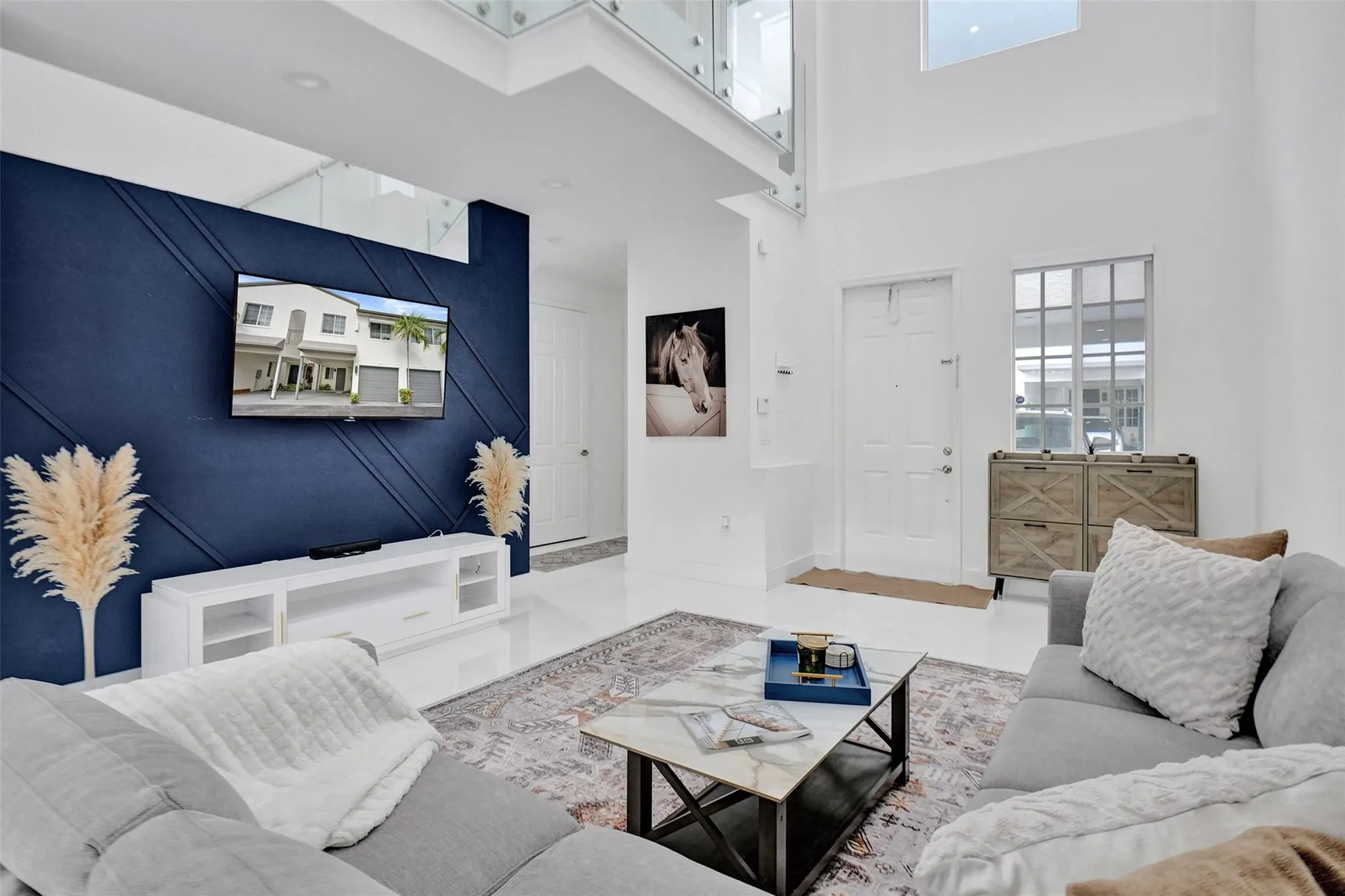 121 SE 7th Ave, #121