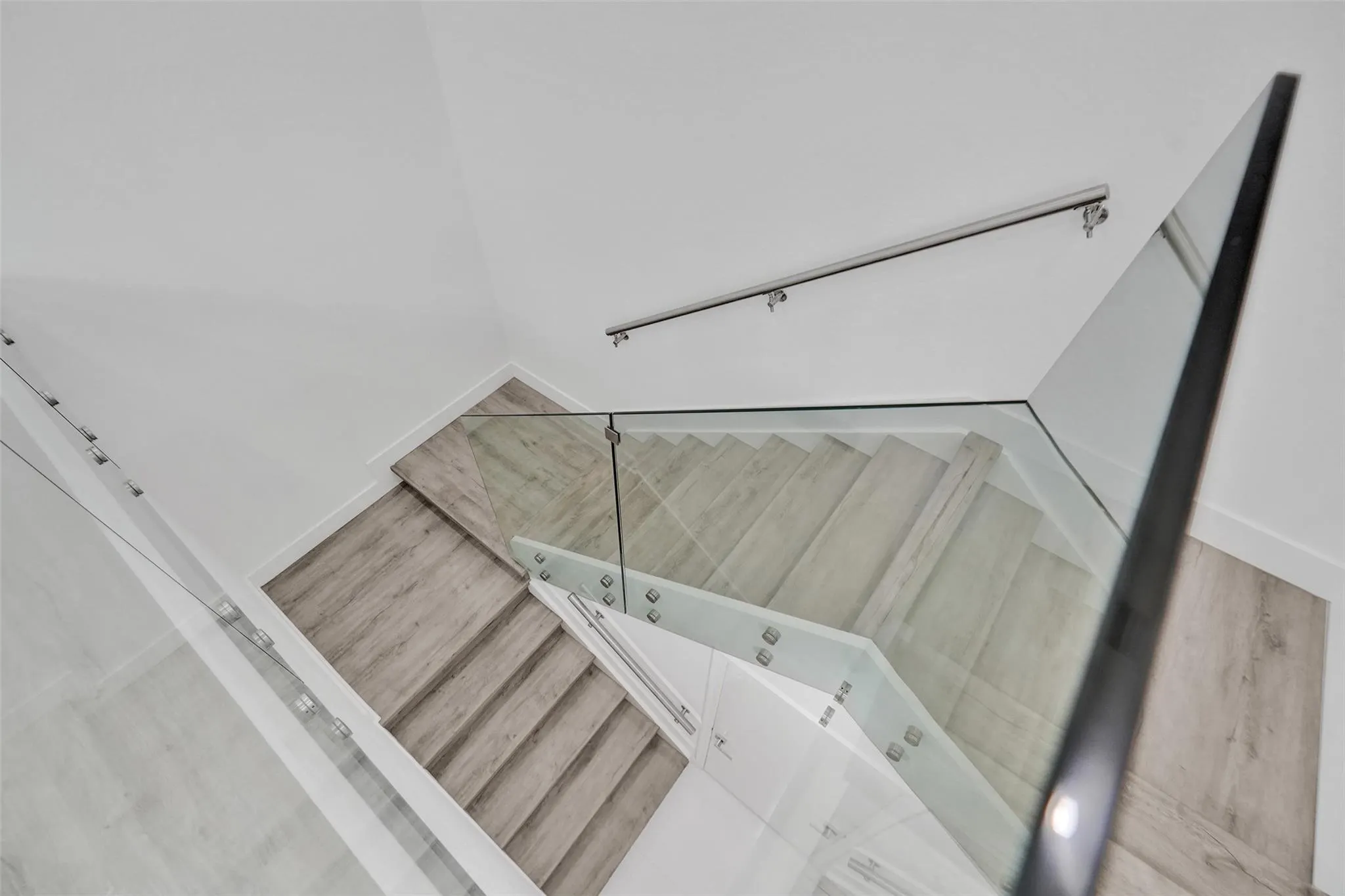 121 SE 7th Ave, #121